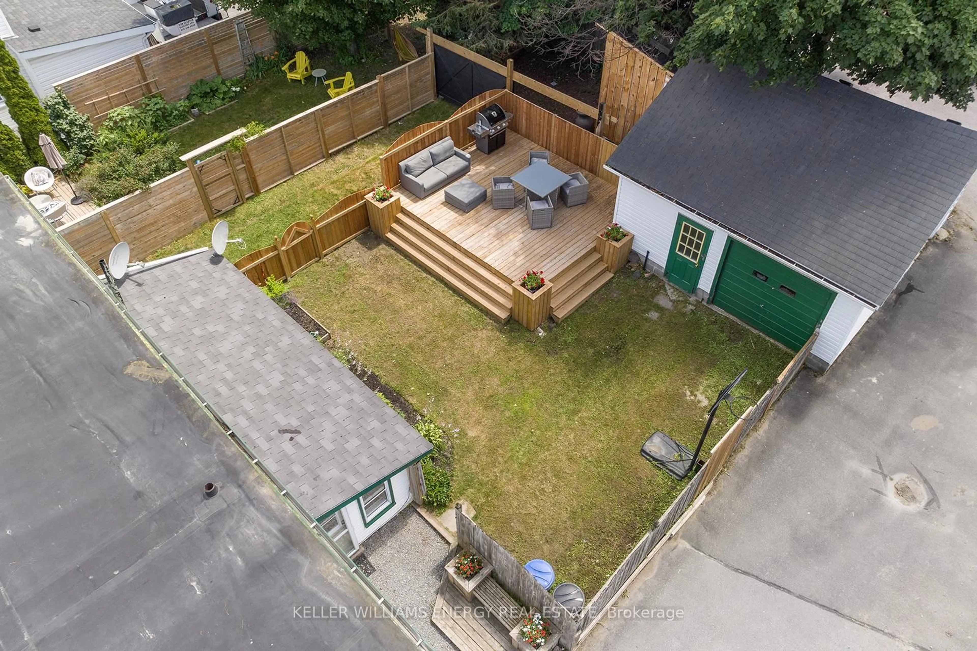 A pic from outside/outdoor area/front of a property/back of a property/a pic from drone, street for 58-60 Picton Main St, Prince Edward County Ontario K0K 2T0
