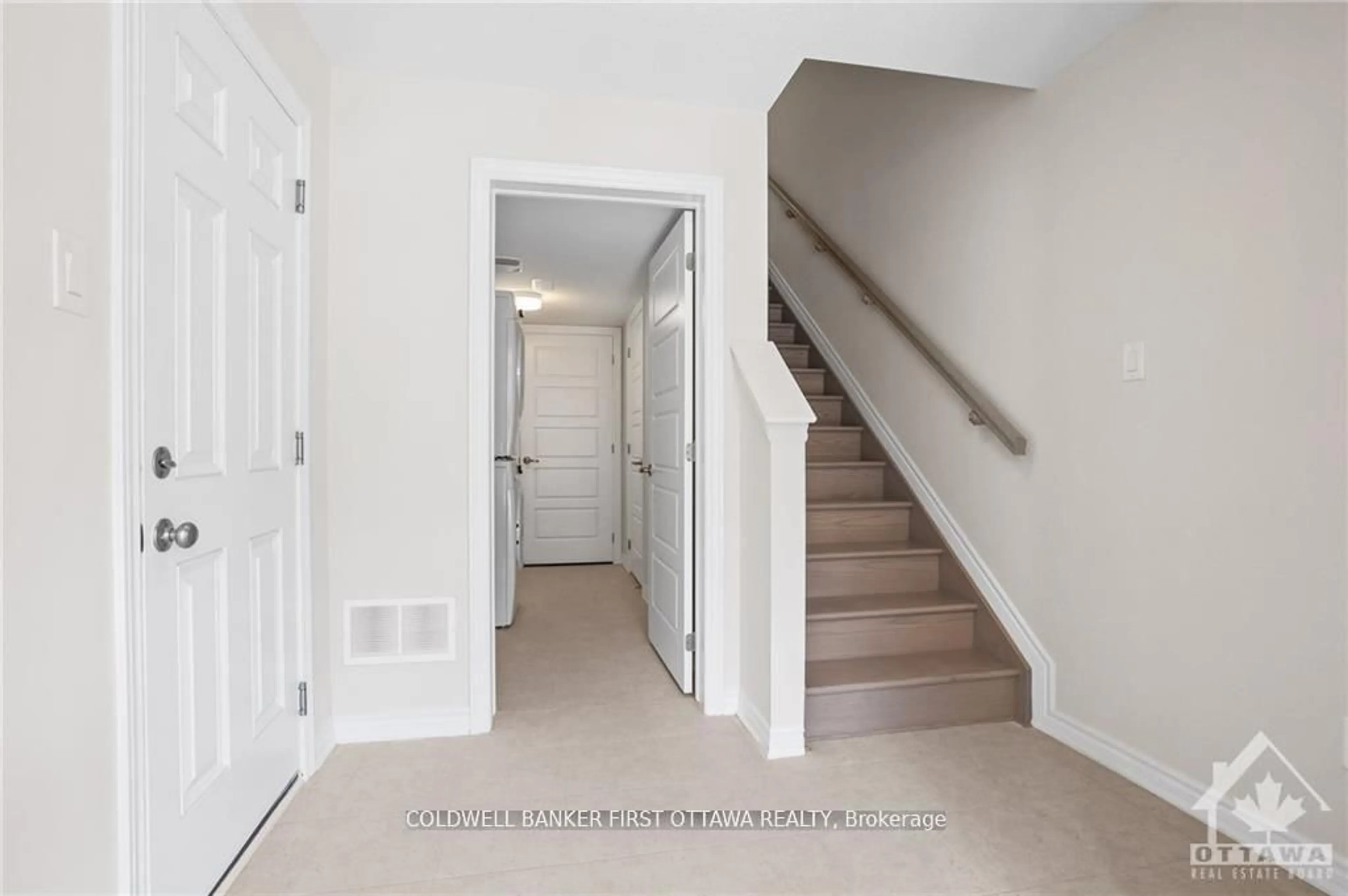 Unknown for 78 BALLINORA Lane, Ottawa Ontario K2S 2Z6