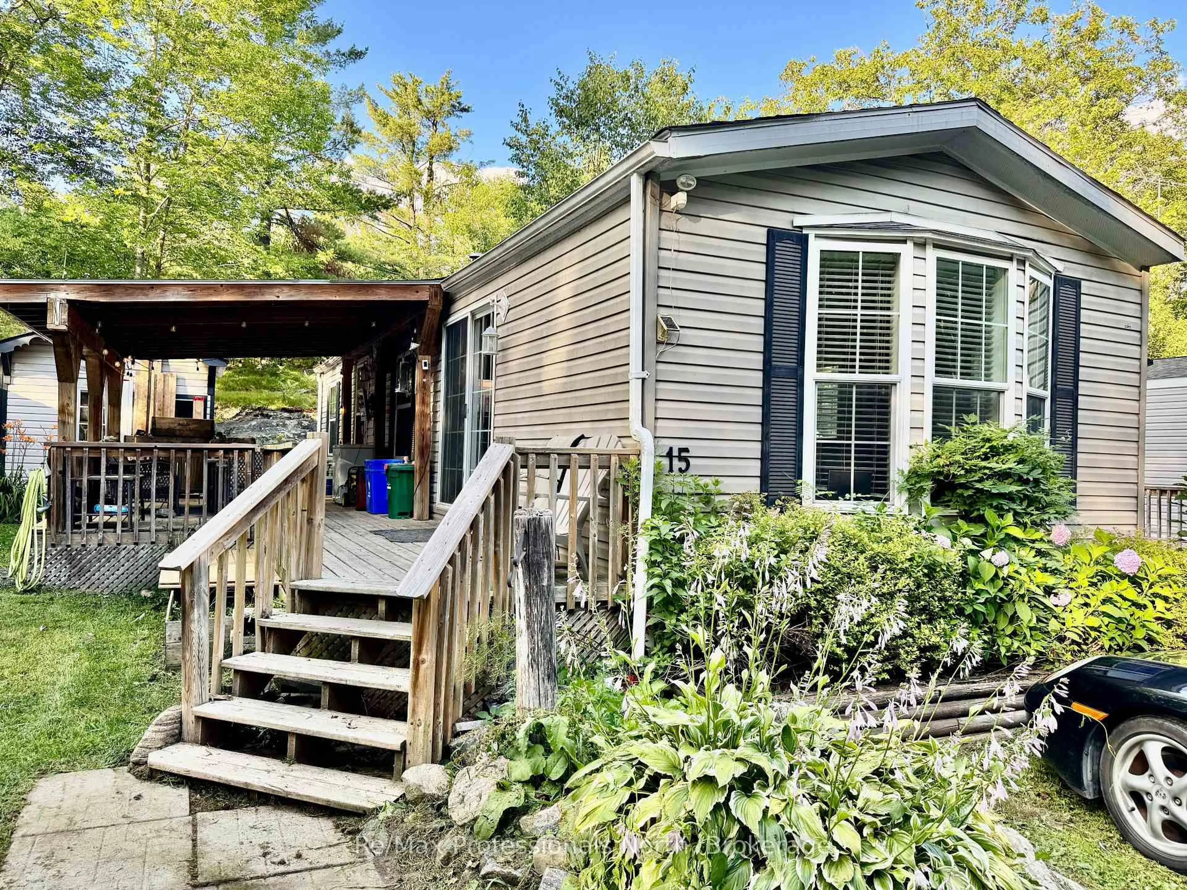 Unknown for 1007 RACOON Rd #15, Gravenhurst Ontario P1P 1R1