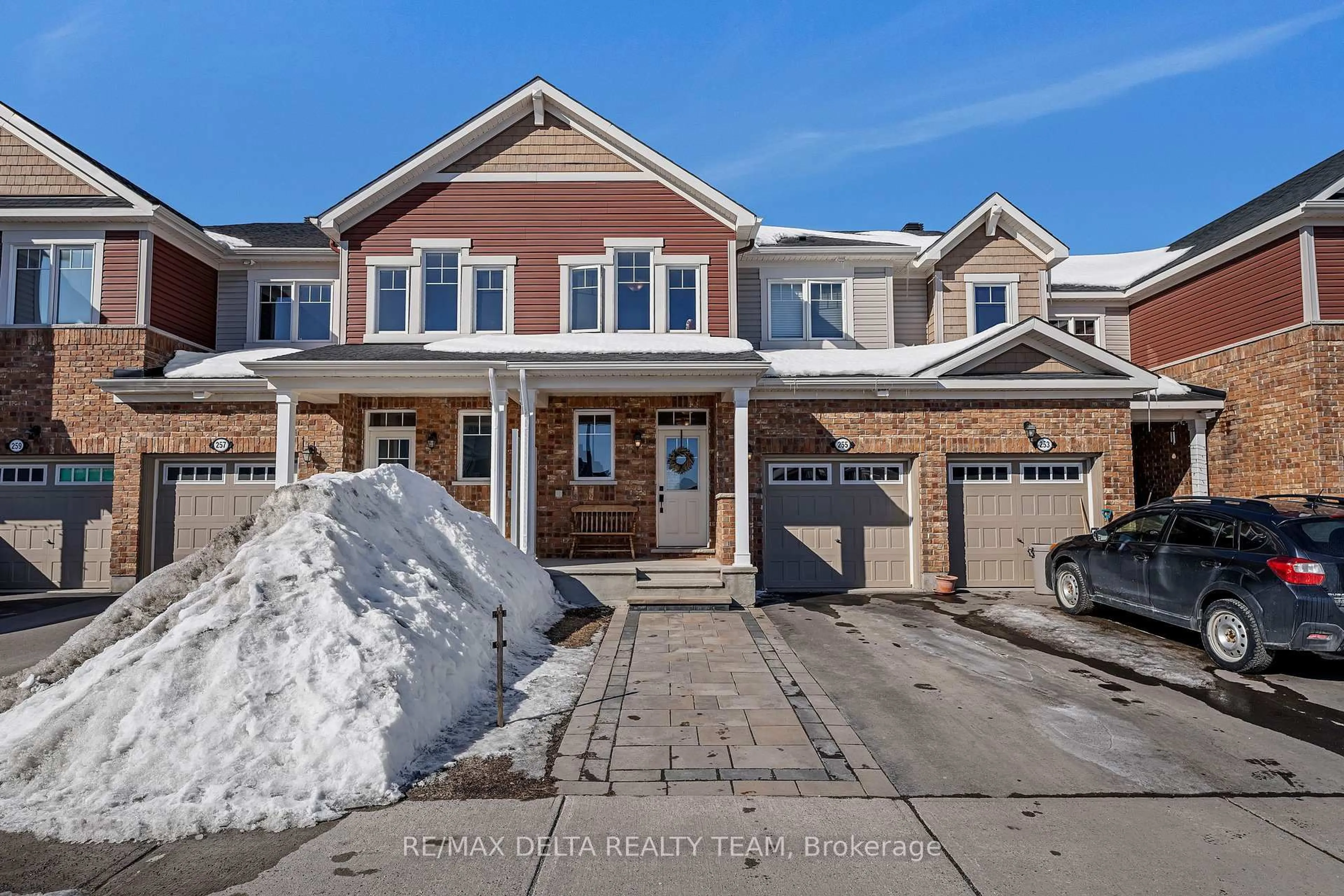 Home with brick exterior material, street for 255 Willow Aster Circ, Ottawa Ontario K4A 1C7