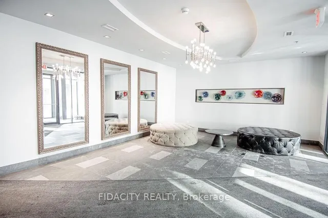 360 PATRICIA St #102, Ottawa 3