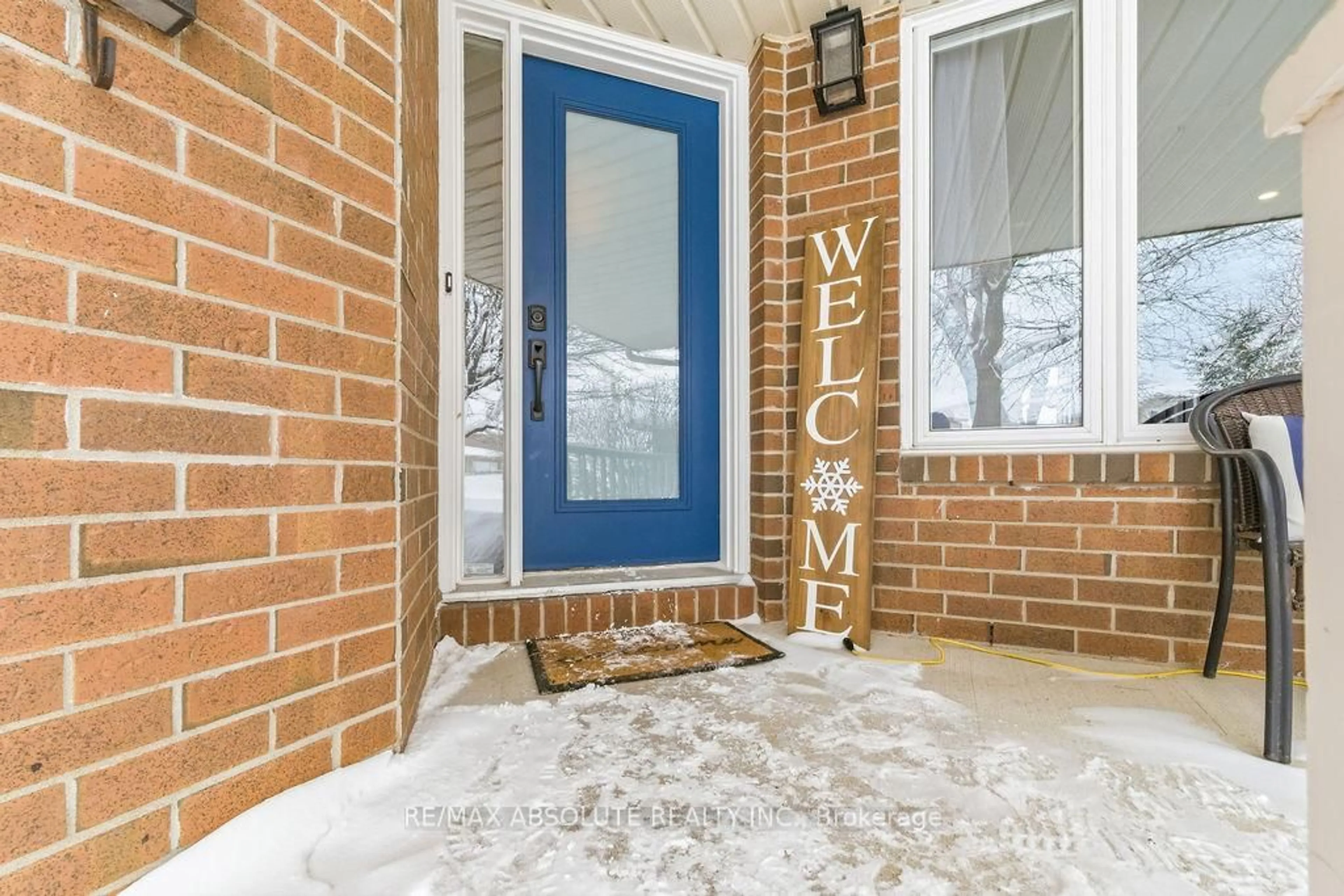 Indoor entryway for 6145 Lariviere Cres, Orleans Ontario K1W 1C6