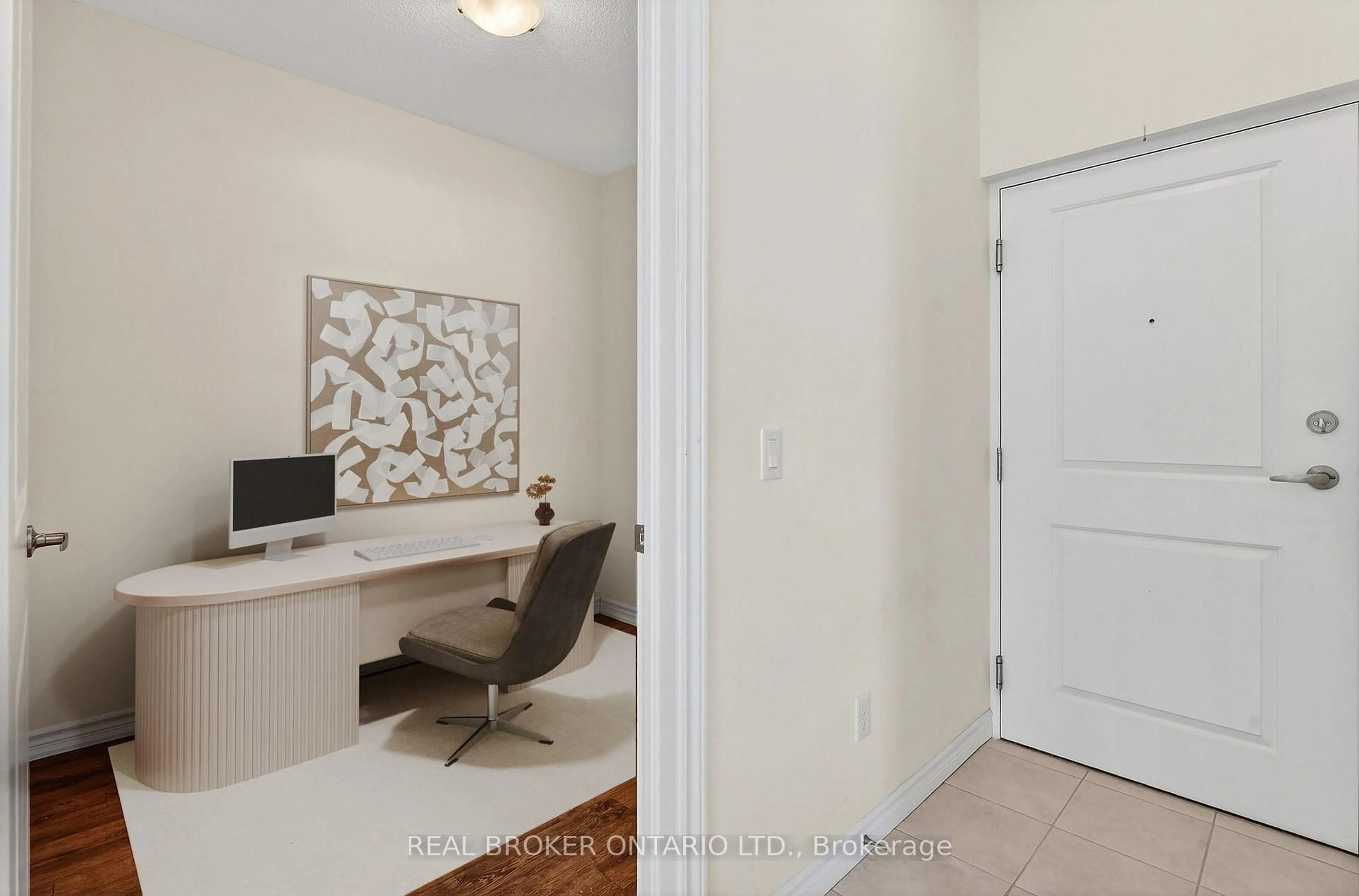 A pic of a room for 95 Wilson St #102, Hamilton Ontario L8L 5C4