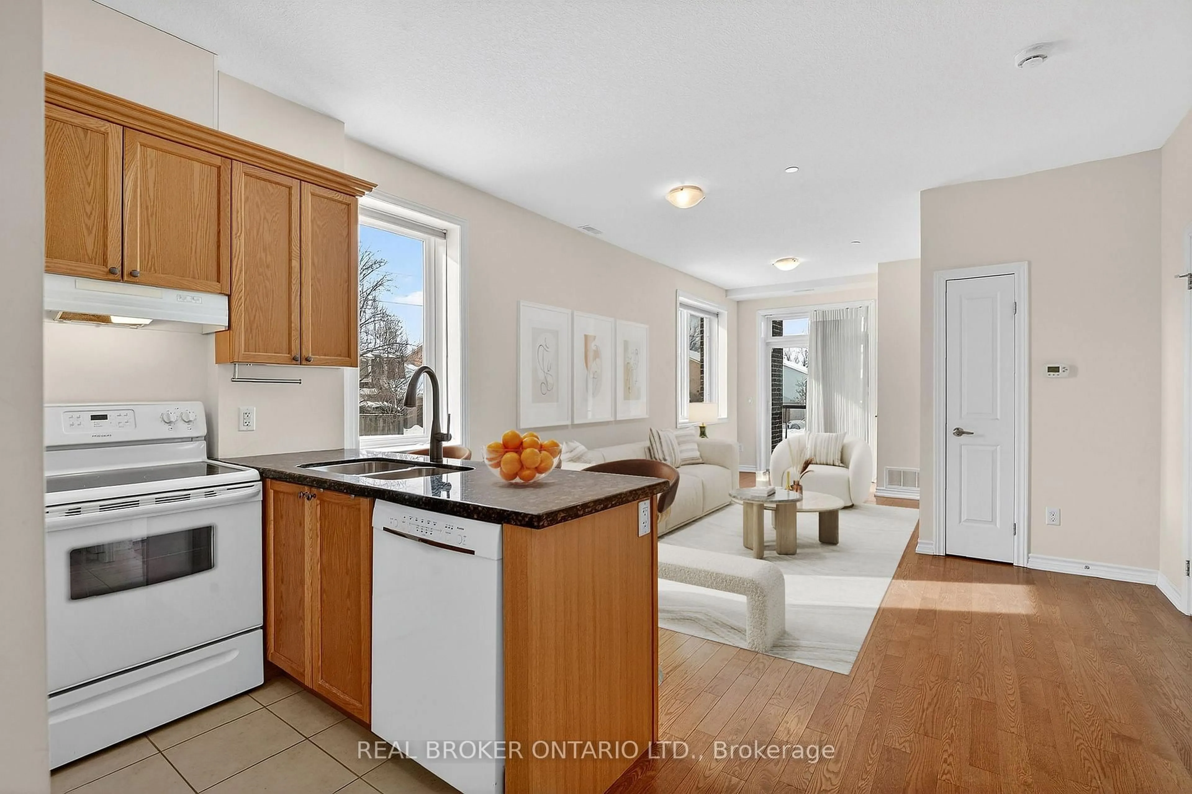 Open concept kitchen, ceramic/tile floor for 95 Wilson St #102, Hamilton Ontario L8L 5C4