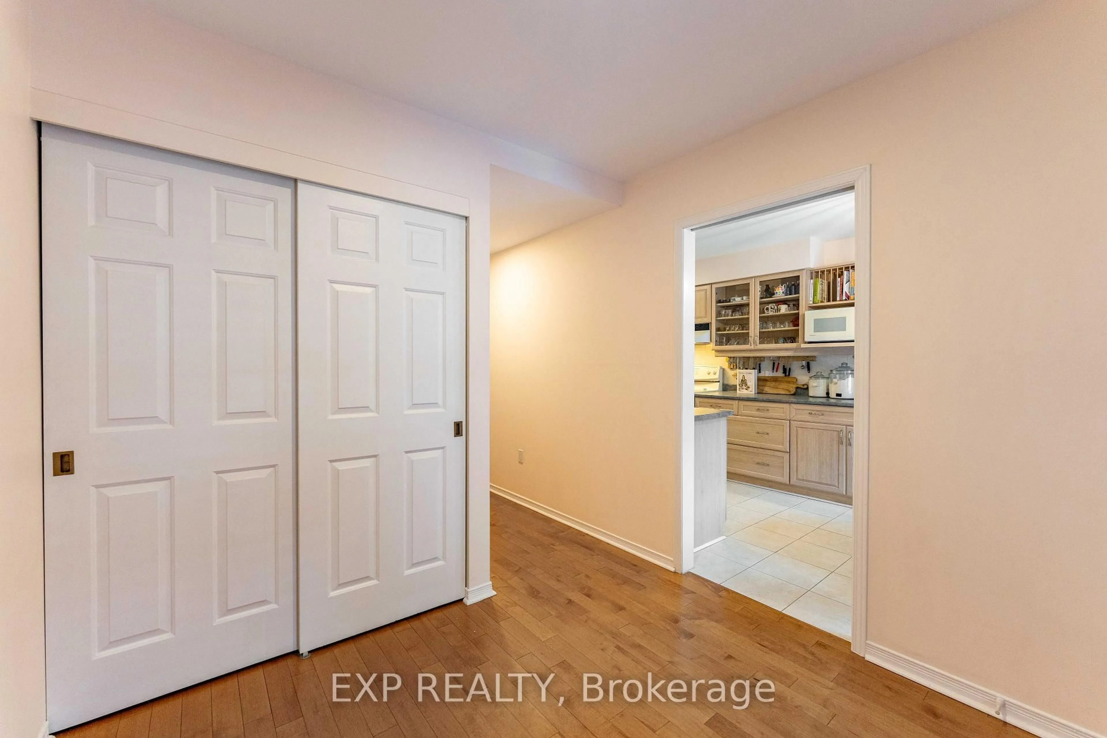 Unknown for 111 Echo Dr #2, Ottawa Ontario K1S 5K8