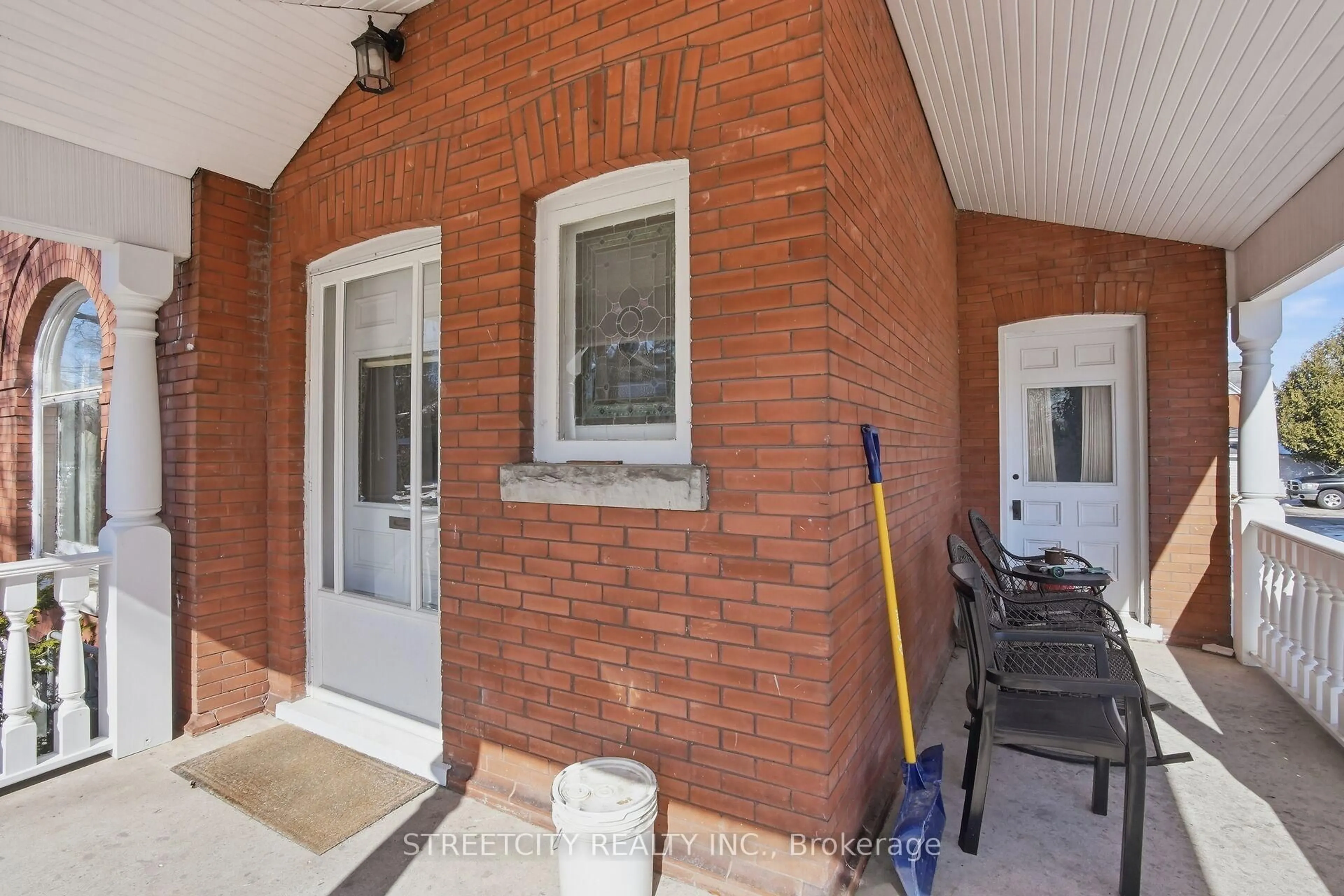 Unknown for 57 ROSEBERY Pl, St. Thomas Ontario N5R 2H9