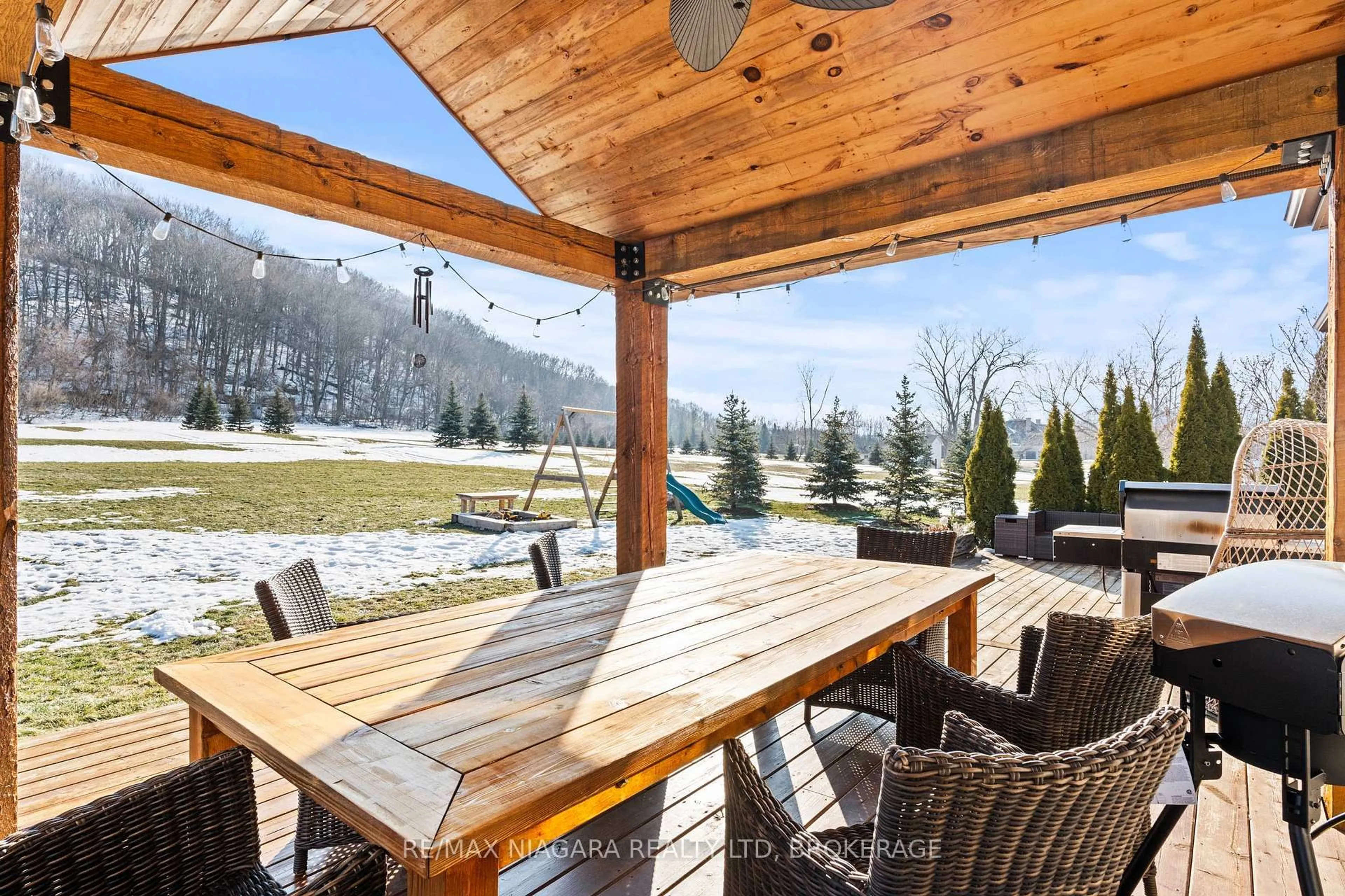 Patio, unknown for 1559 YORK Rd, Niagara-on-the-Lake Ontario L0S 1P0