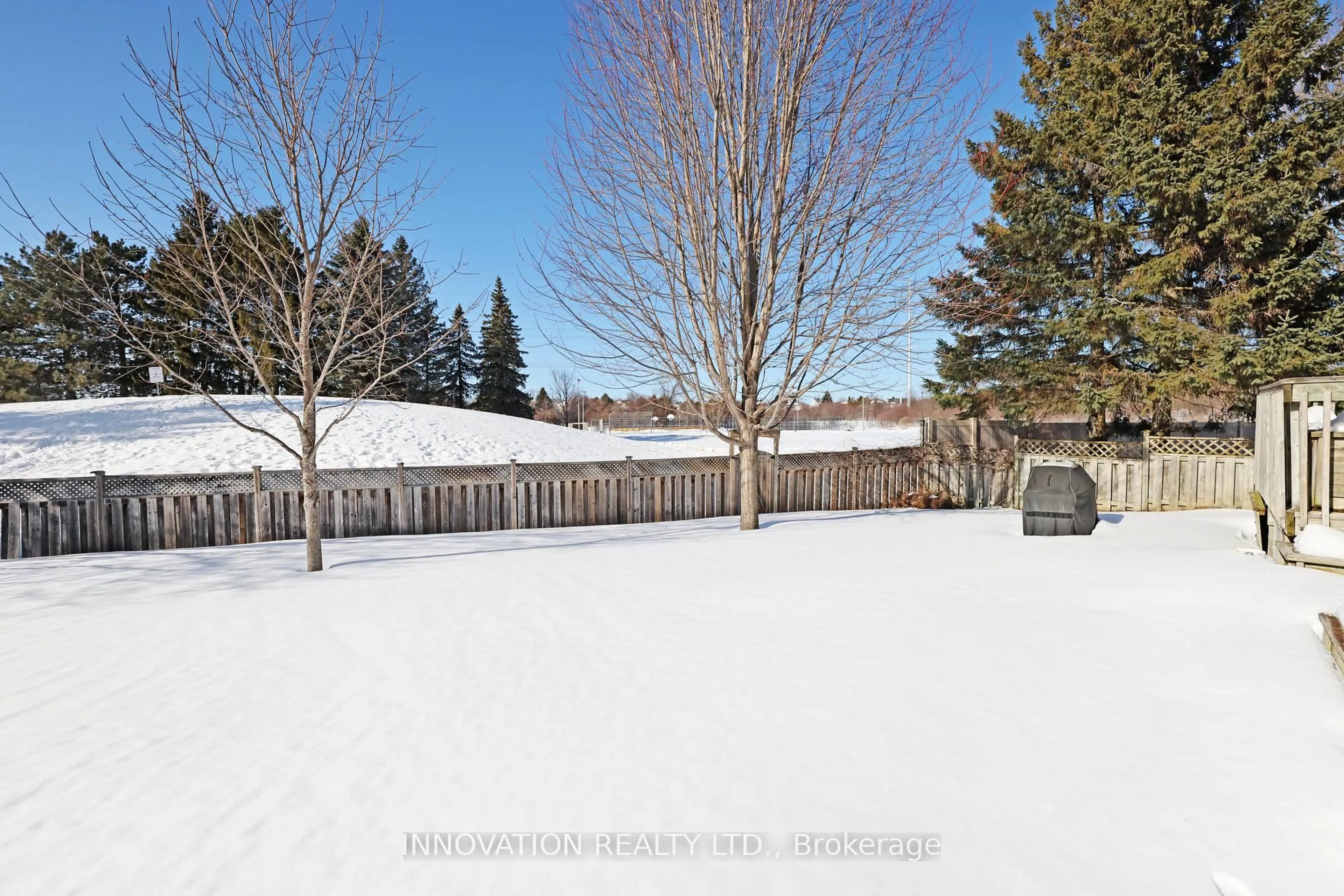 Patio, unknown for 31 Silver Horse Cres, Ottawa Ontario K2M 2J2