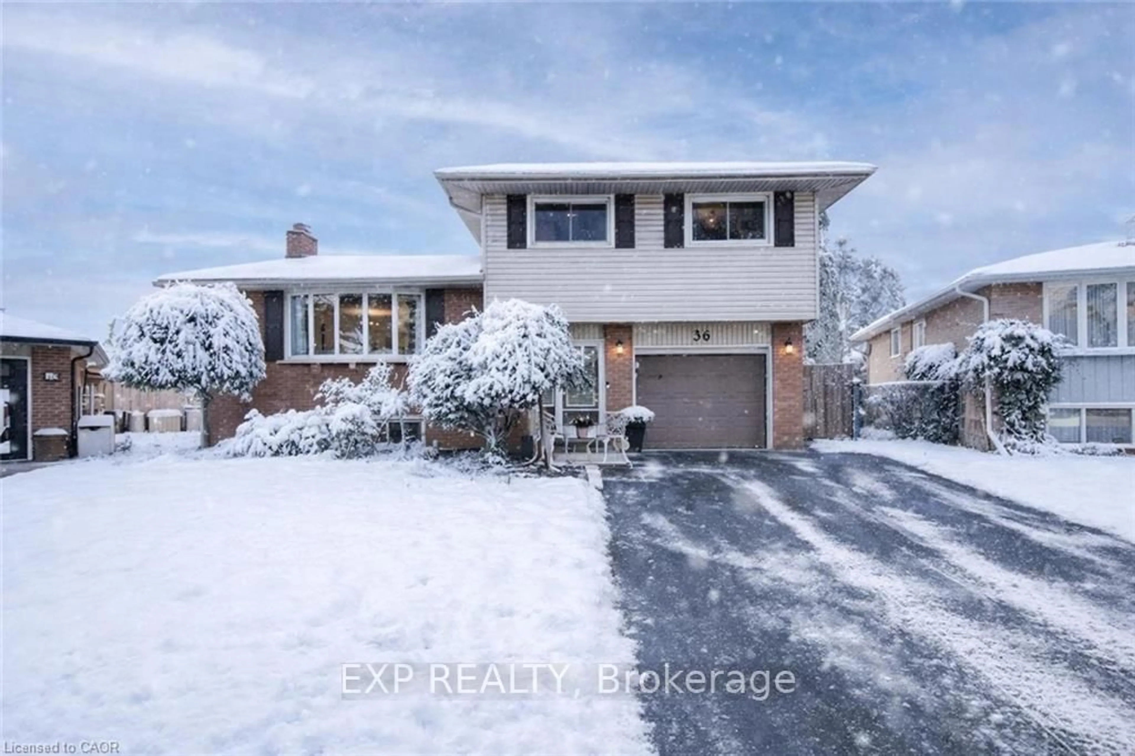 Home with brick exterior material, street for 36 Blackfriars Pl, Kitchener Ontario N2A 1M5