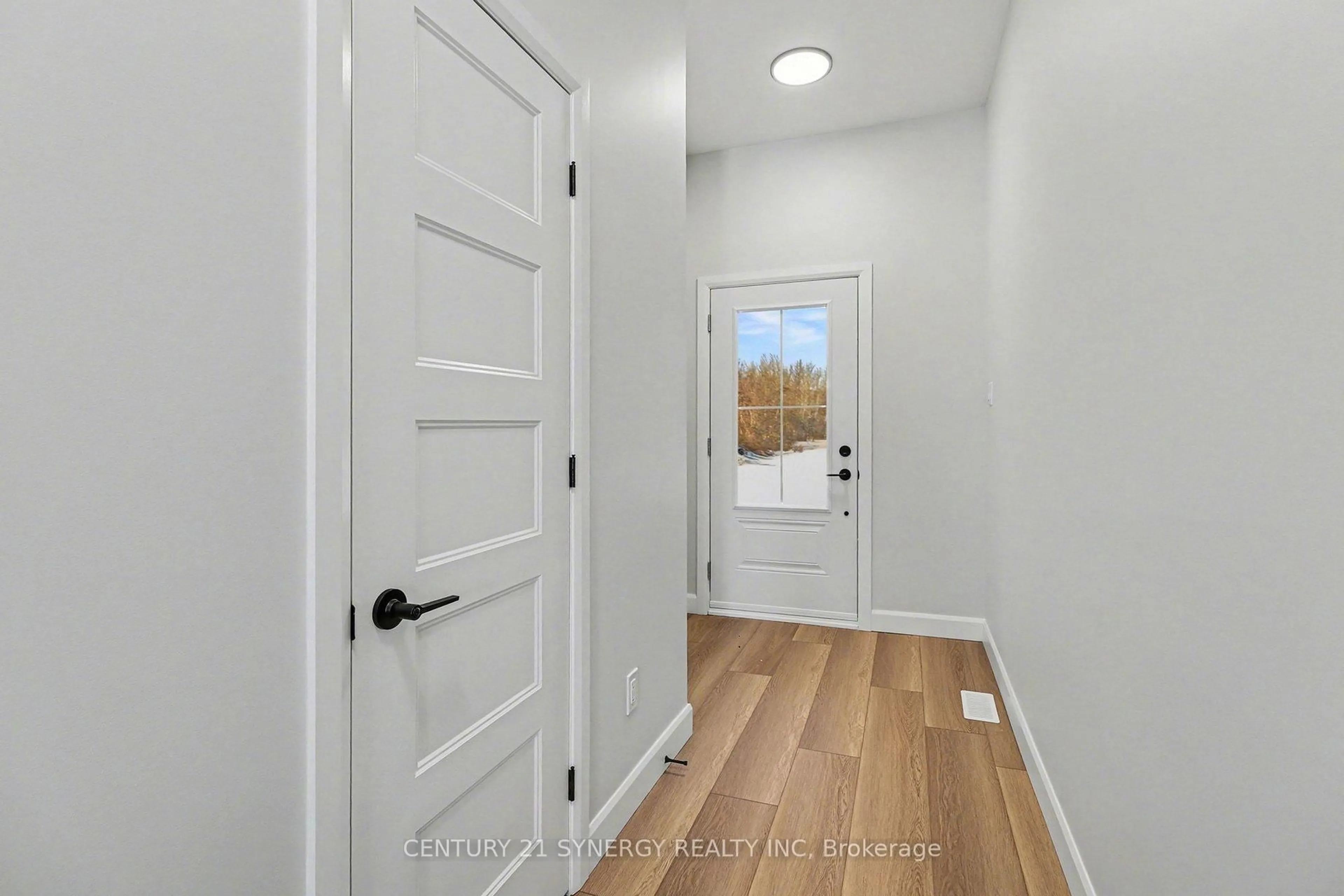 Indoor entryway for 67 VILLENEUVE St, North Stormont Ontario K0C 1W0