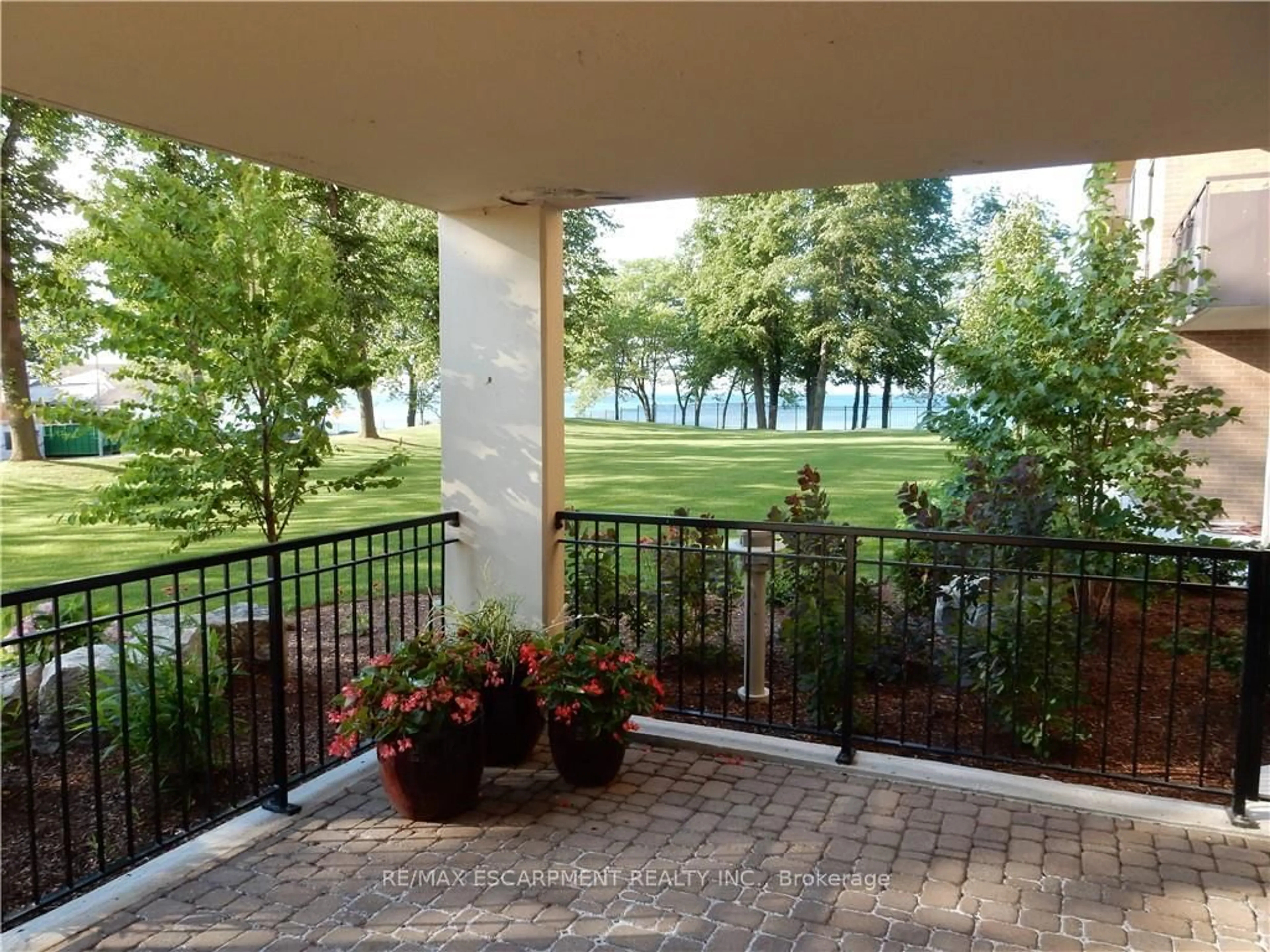 Patio, water/lake/river/ocean view for 500 GREEN Rd #1512, Hamilton Ontario L8E 3M6