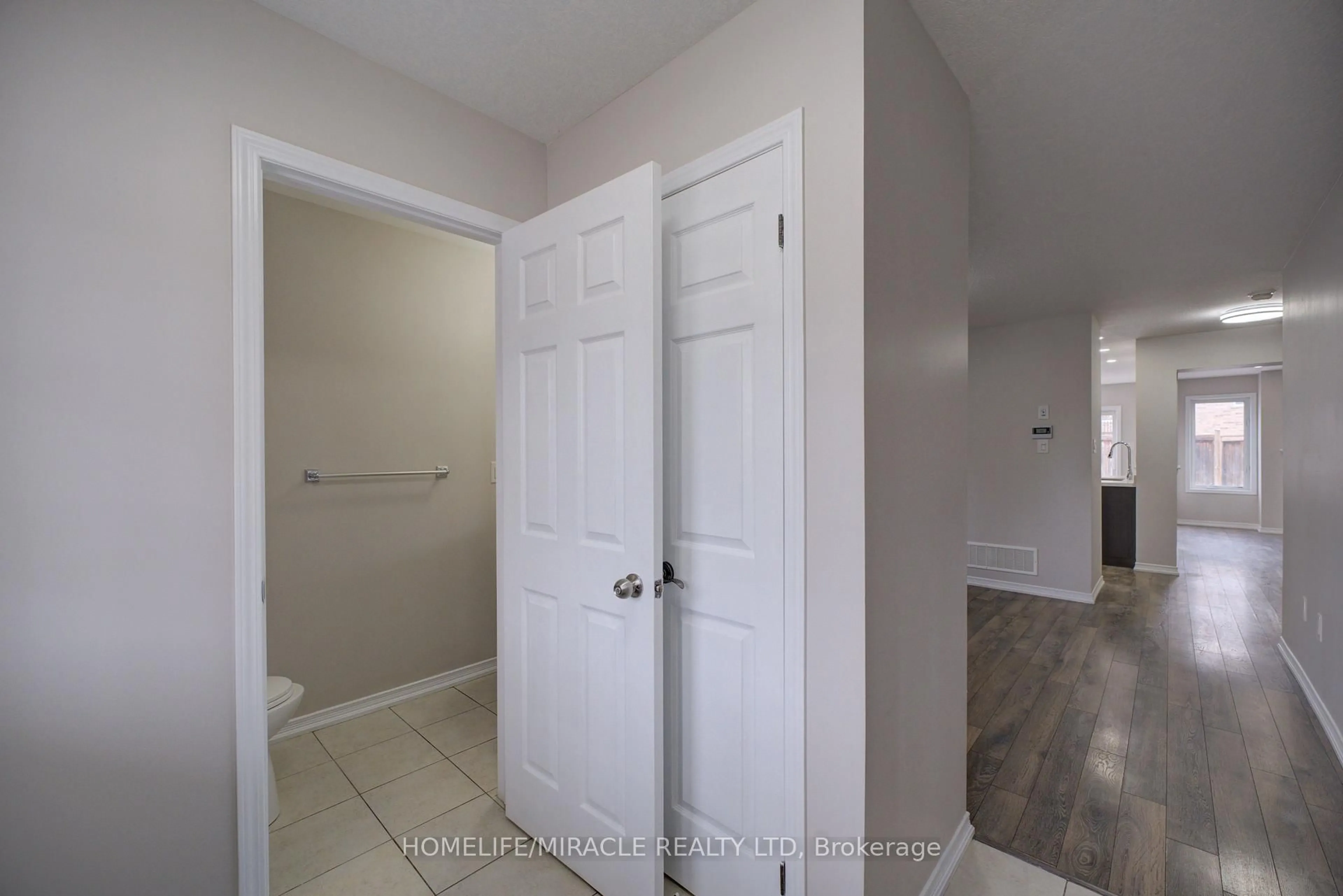 A pic of a room for 91 Warner Lane, Brantford Ontario N3T 0J4