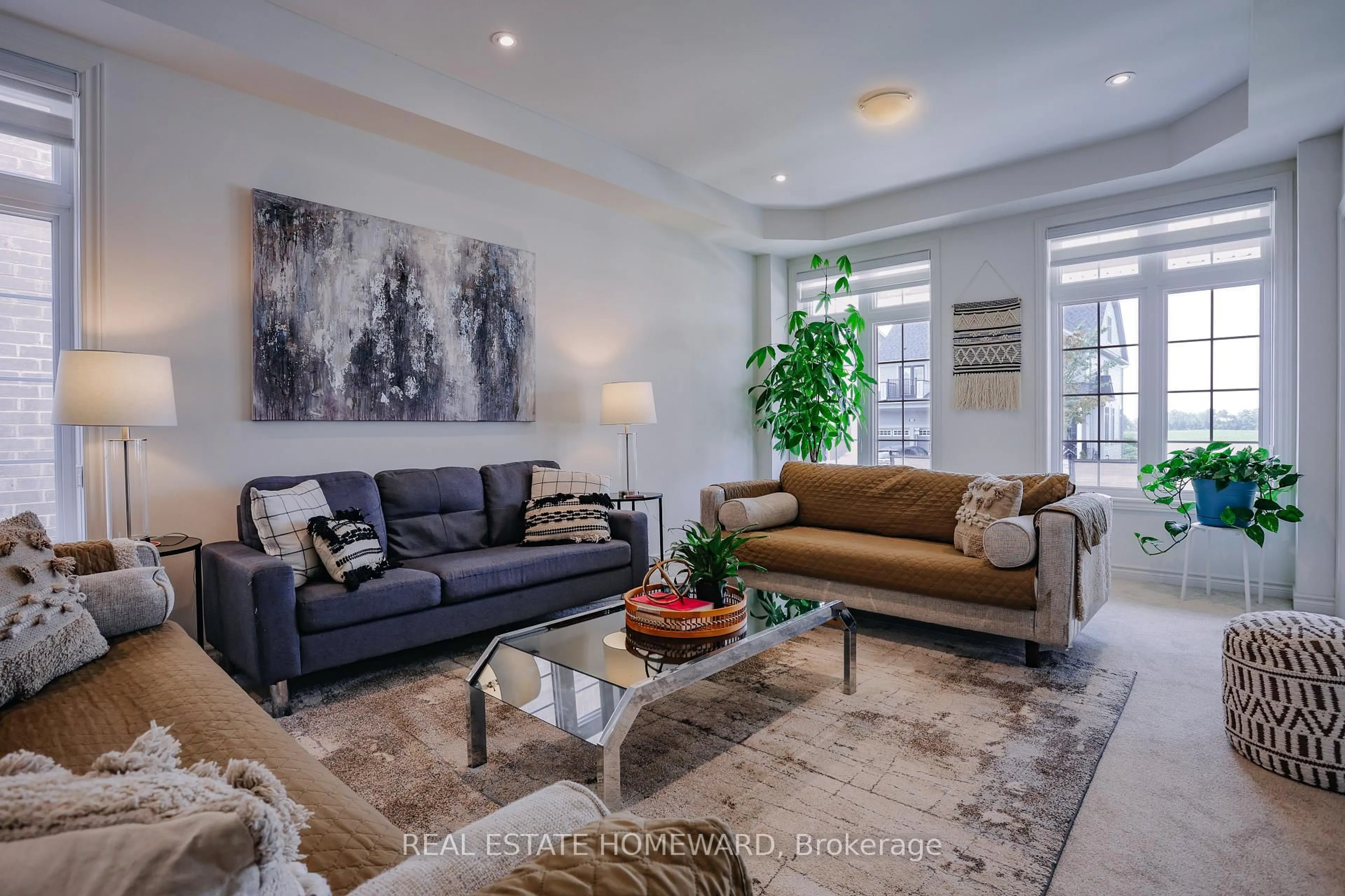 Living room with furniture, unknown for 111 Rea Dr, Centre Wellington Ontario N1M 2W3