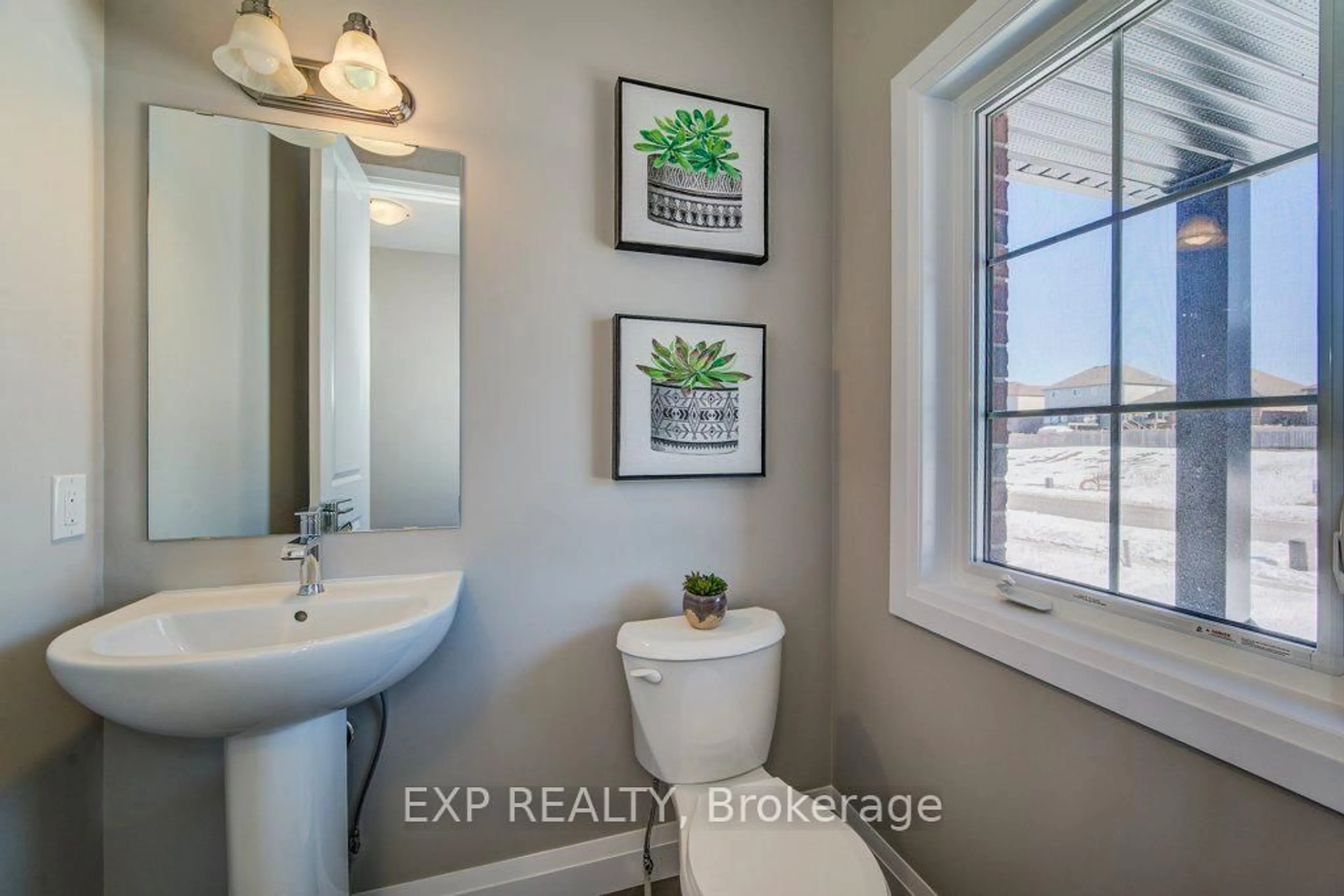 Contemporary bathroom, ceramic/tile floor for 179 APPLEWOOD St, Blandford-Blenheim Ontario N0B 2J0