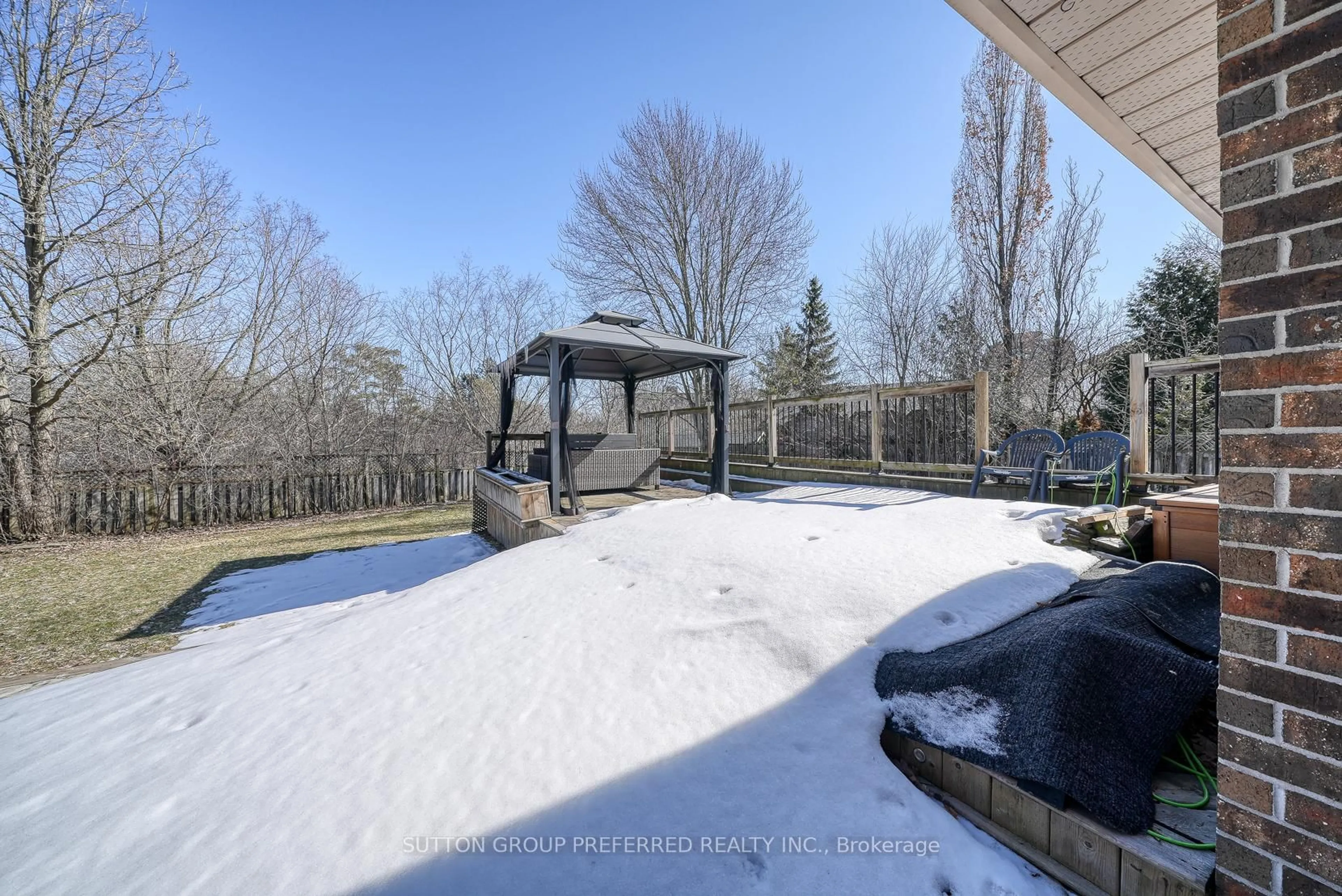 Patio, water/lake/river/ocean view for 1698 Blackwater Crt, London North Ontario N5X 3B5