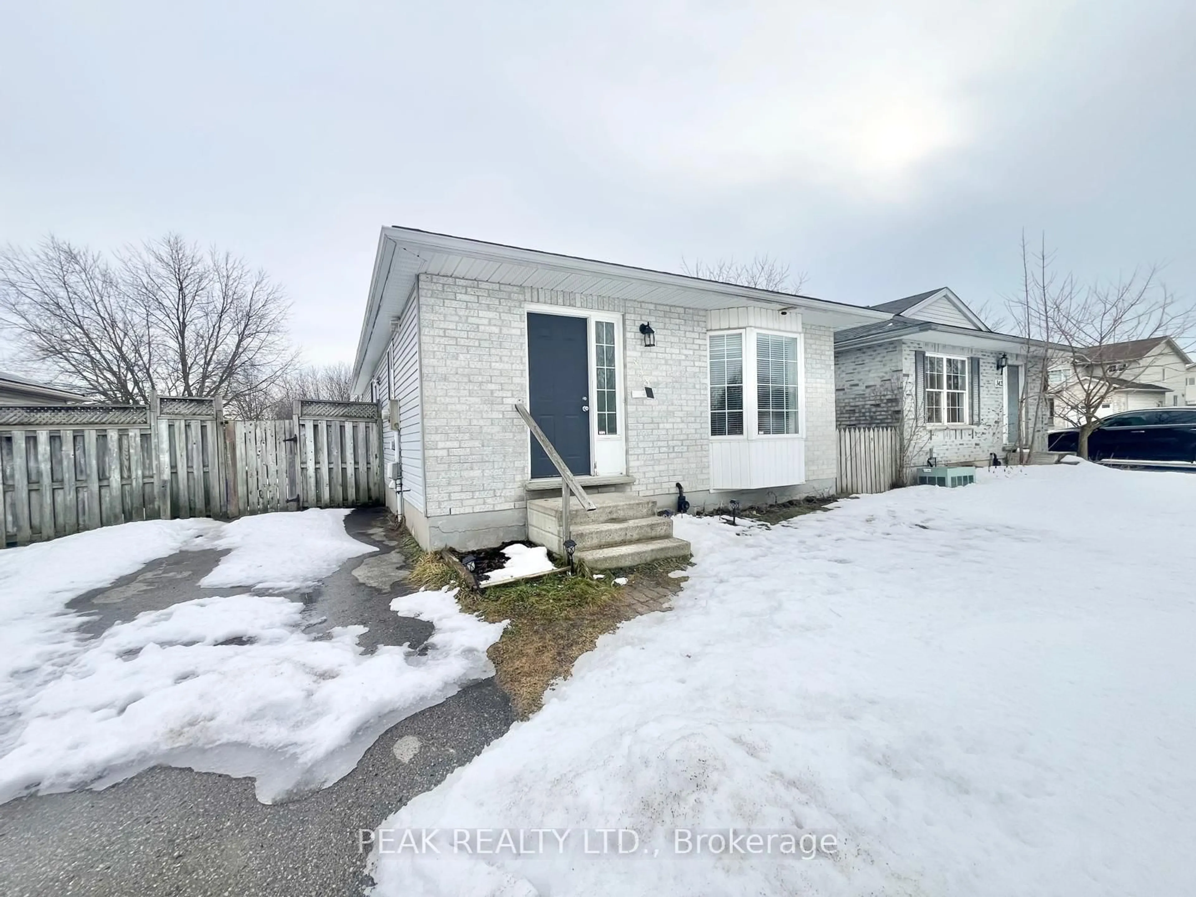 Unknown for 338 Fleming Dr, London East Ontario N5V 4Y6