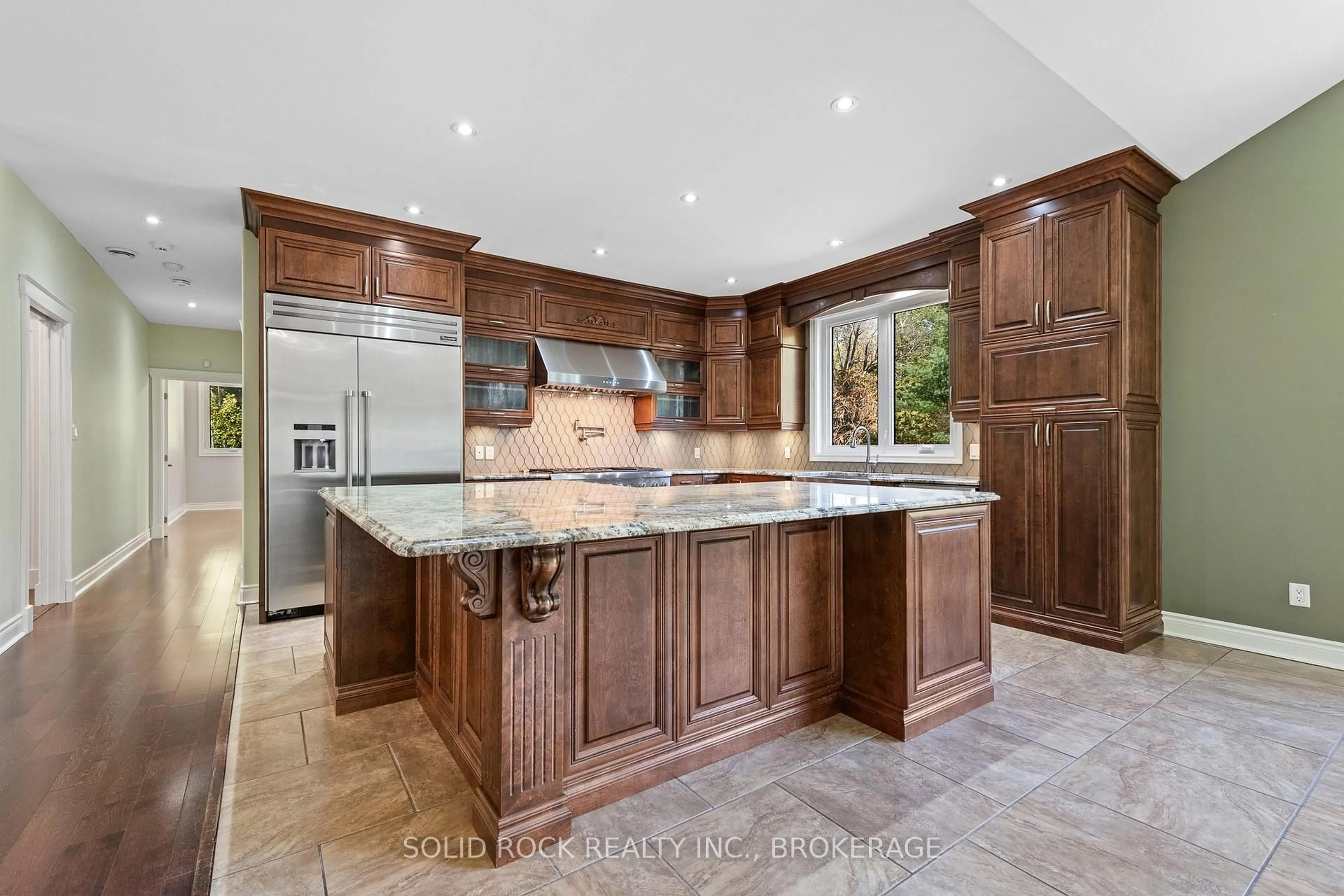 Open concept kitchen, ceramic/tile floor for 132 Western Ave, Smiths Falls Ontario K7A 4S4