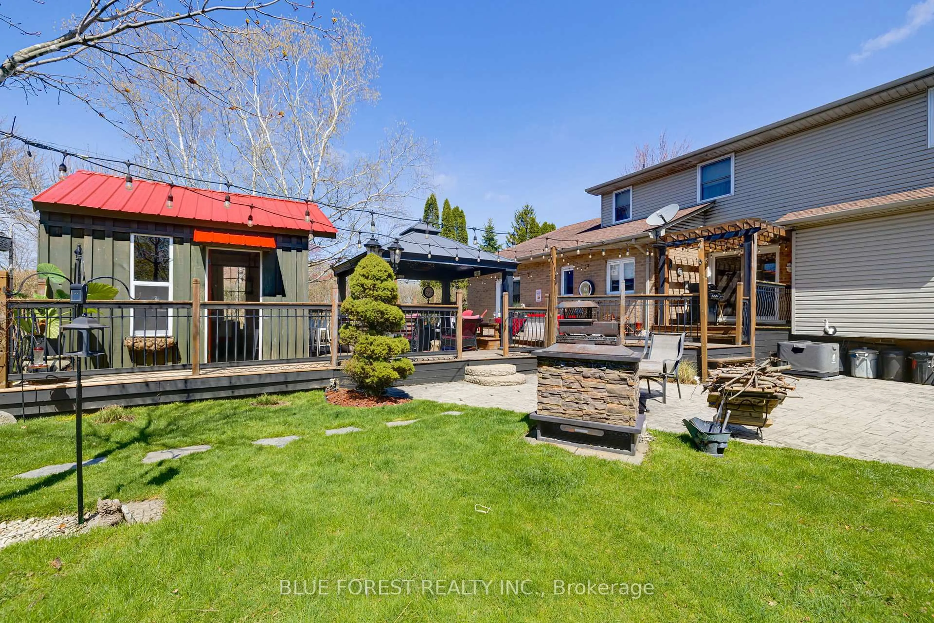 Unknown for 174 McArthur St, Dutton/Dunwich Ontario N0L 1J0