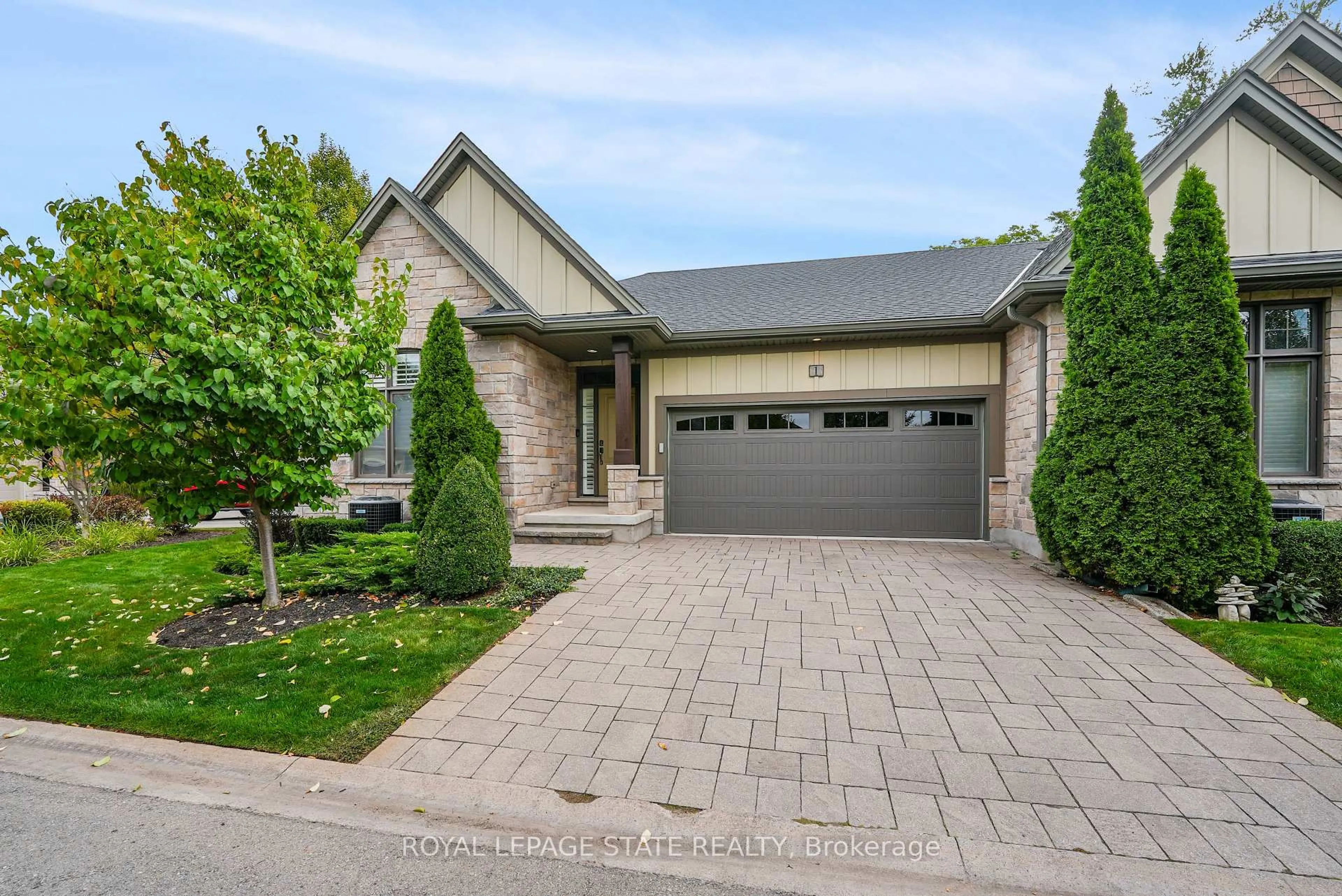 Home with brick exterior material, street for 1 Cedar Dr, Niagara-on-the-Lake Ontario L0S 1J1