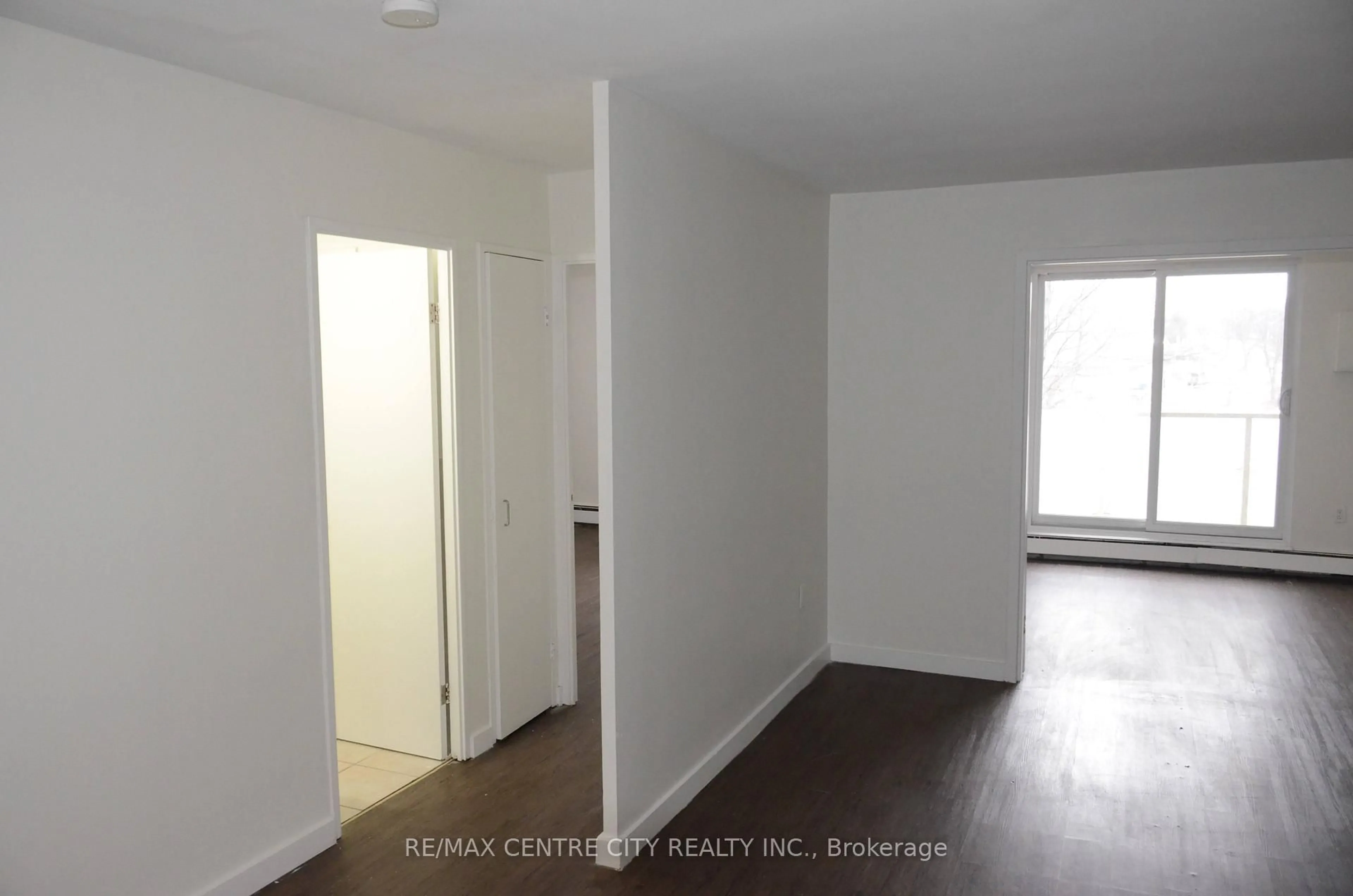 A pic of a room for 583 Mornington Ave #209, London East Ontario N5Y 3E9