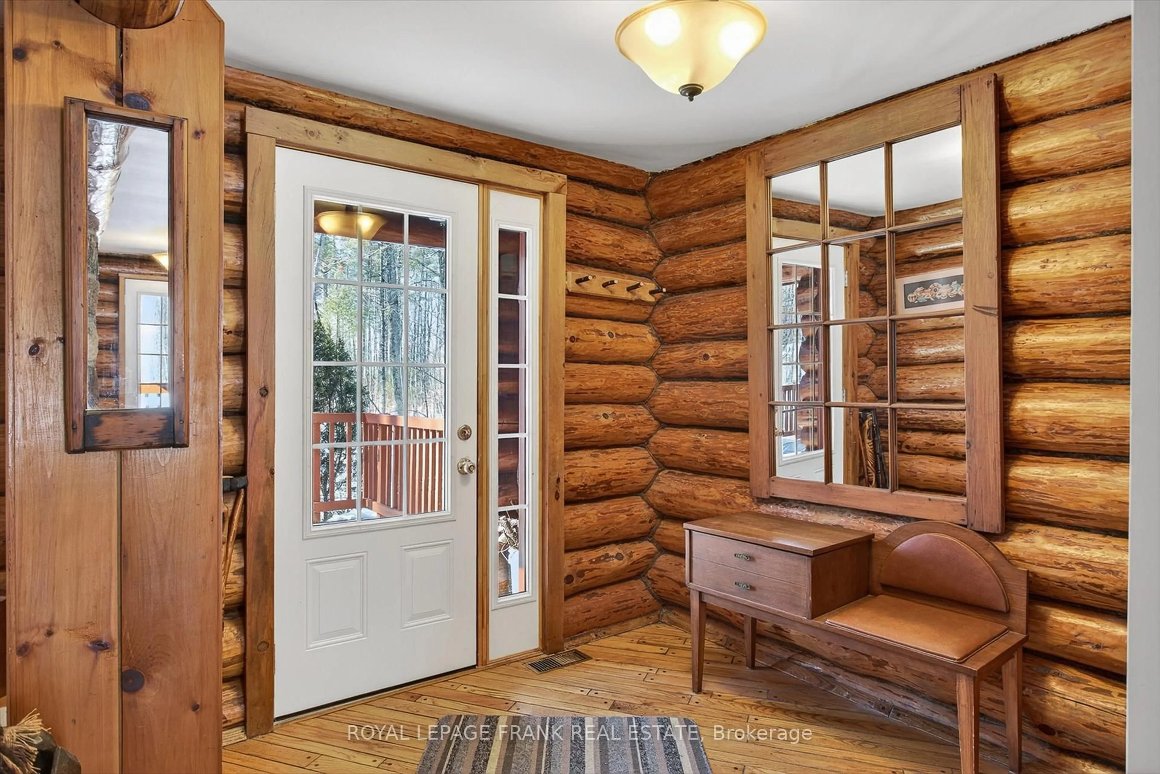 Indoor entryway for 106 Sugarbush Cres, Trent Lakes Ontario K0L 1J0