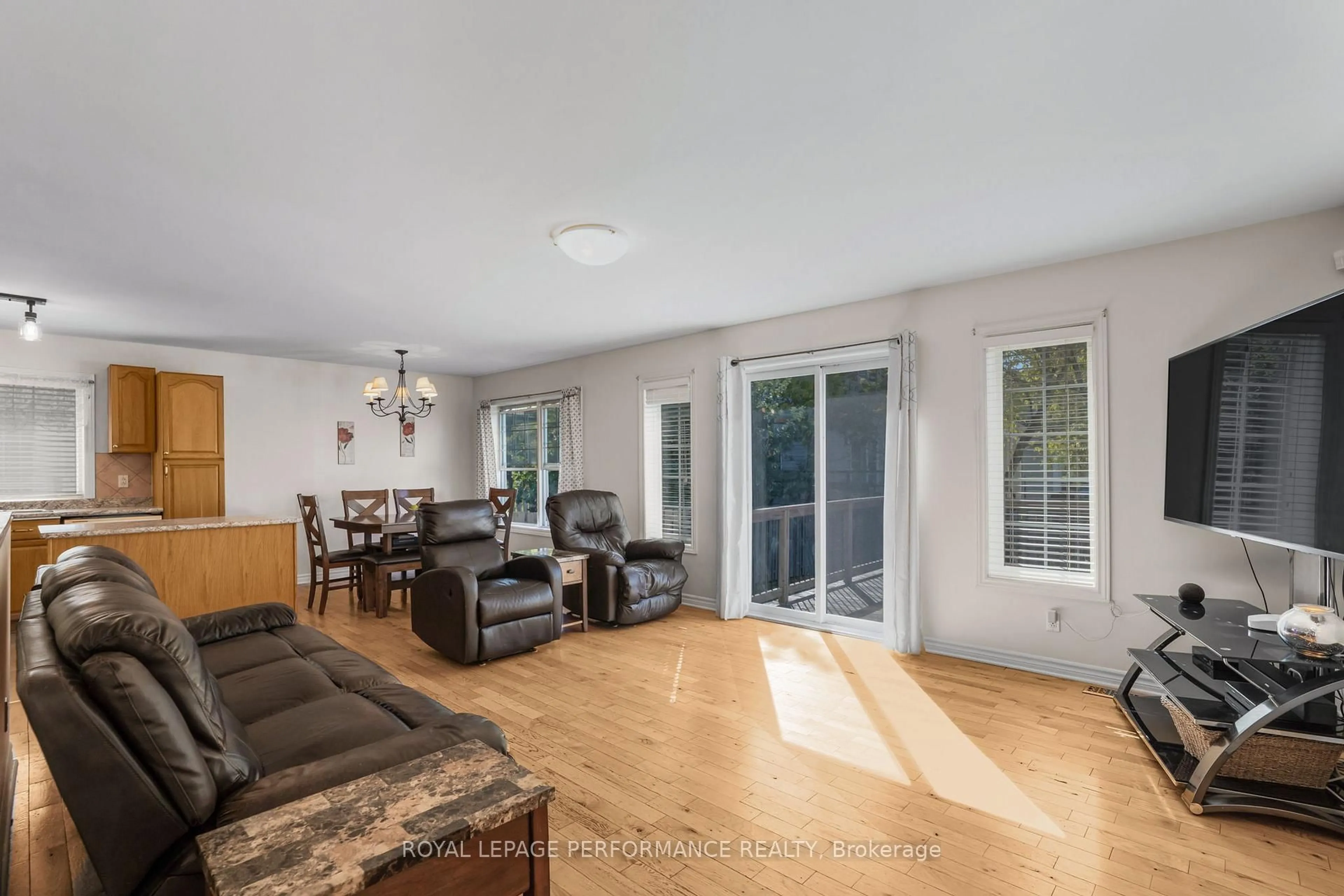 Living room with furniture, unknown for 40 Lori Lane, North Dundas Ontario K0C 2H0