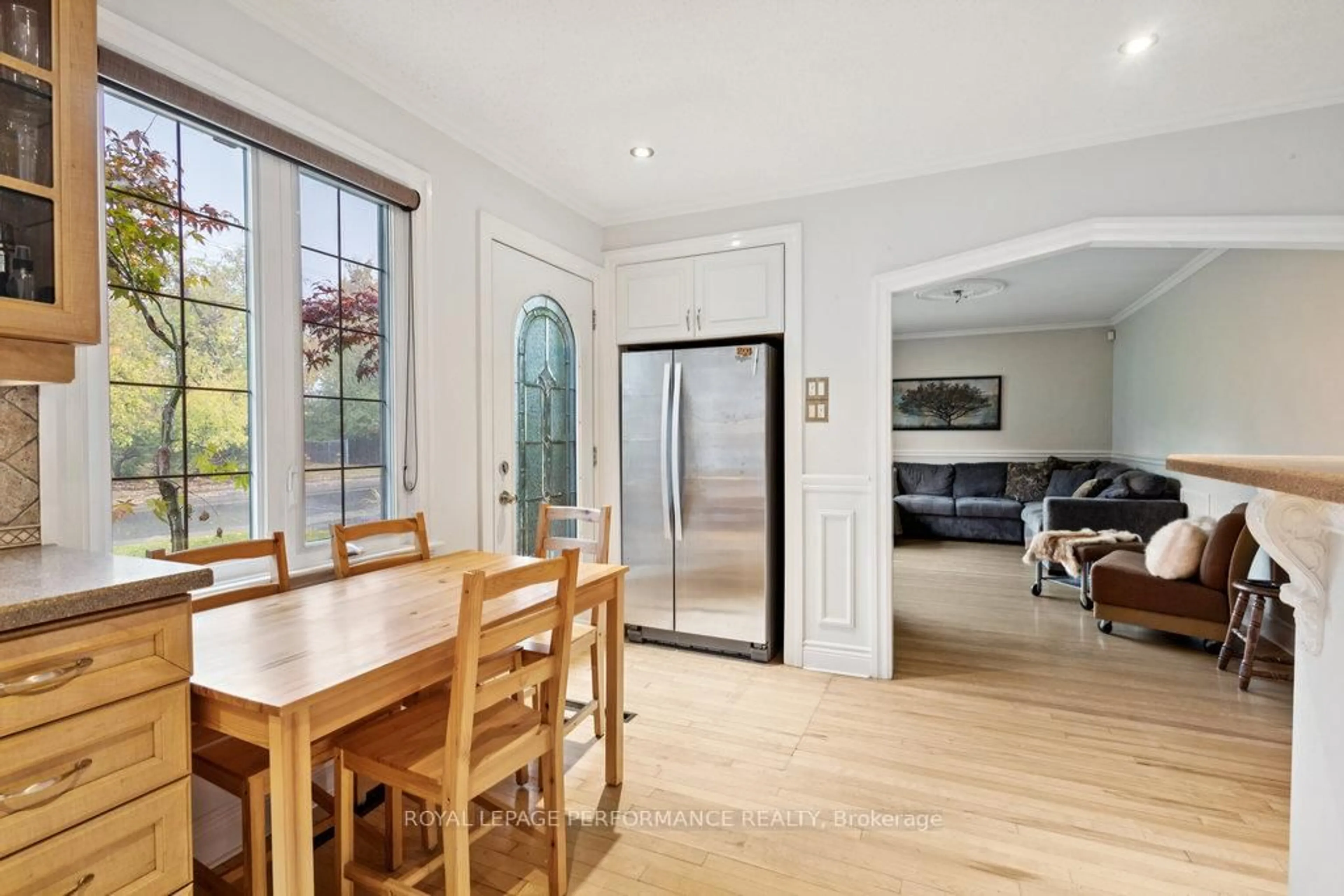 Dining room, unknown for 1834 Russell Rd, Ottawa Ontario K1G 1L5