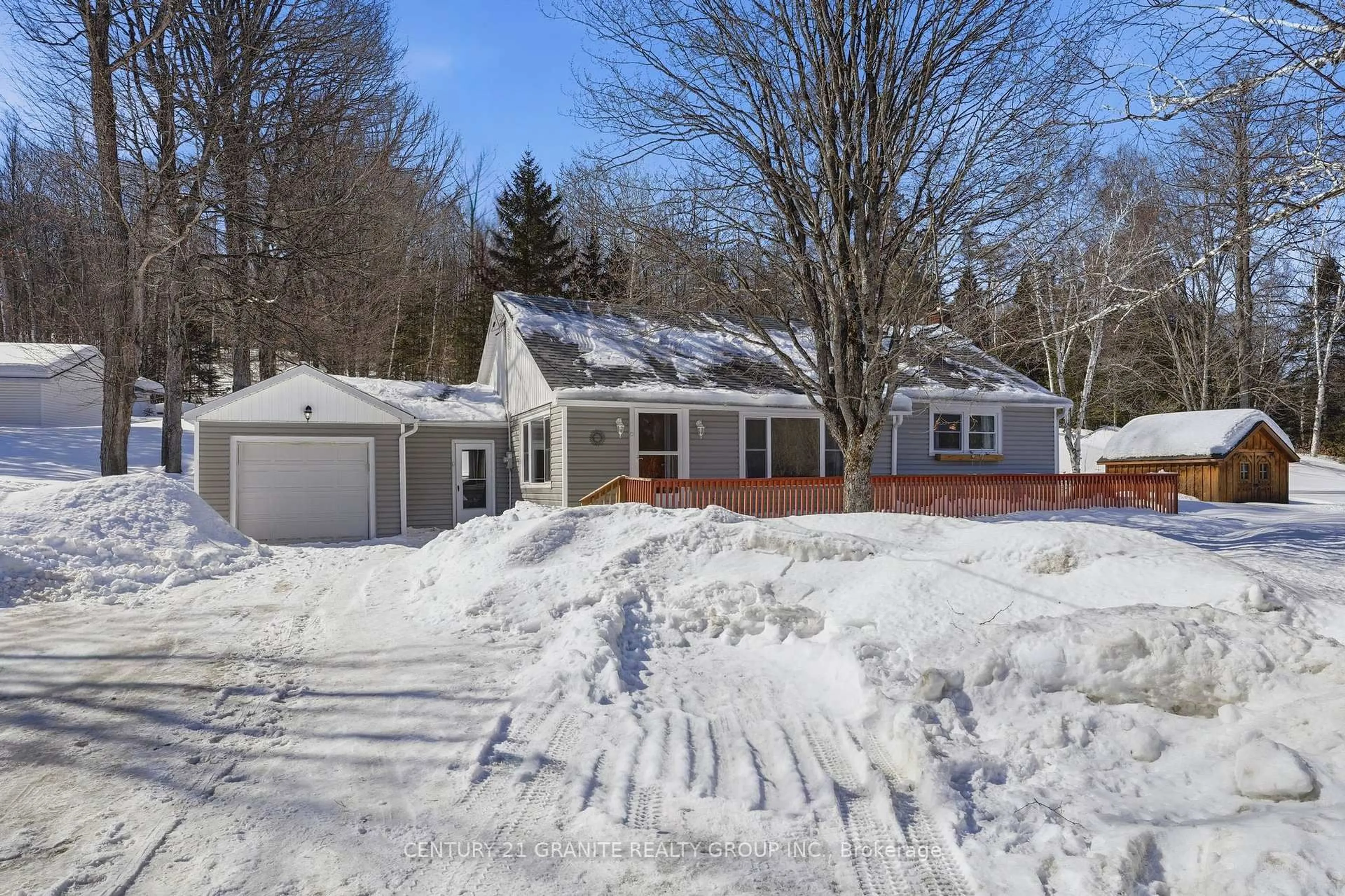 A pic from outside/outdoor area/front of a property/back of a property/a pic from drone, street for 27455 62 Highway, Bancroft Ontario K0L 1C0