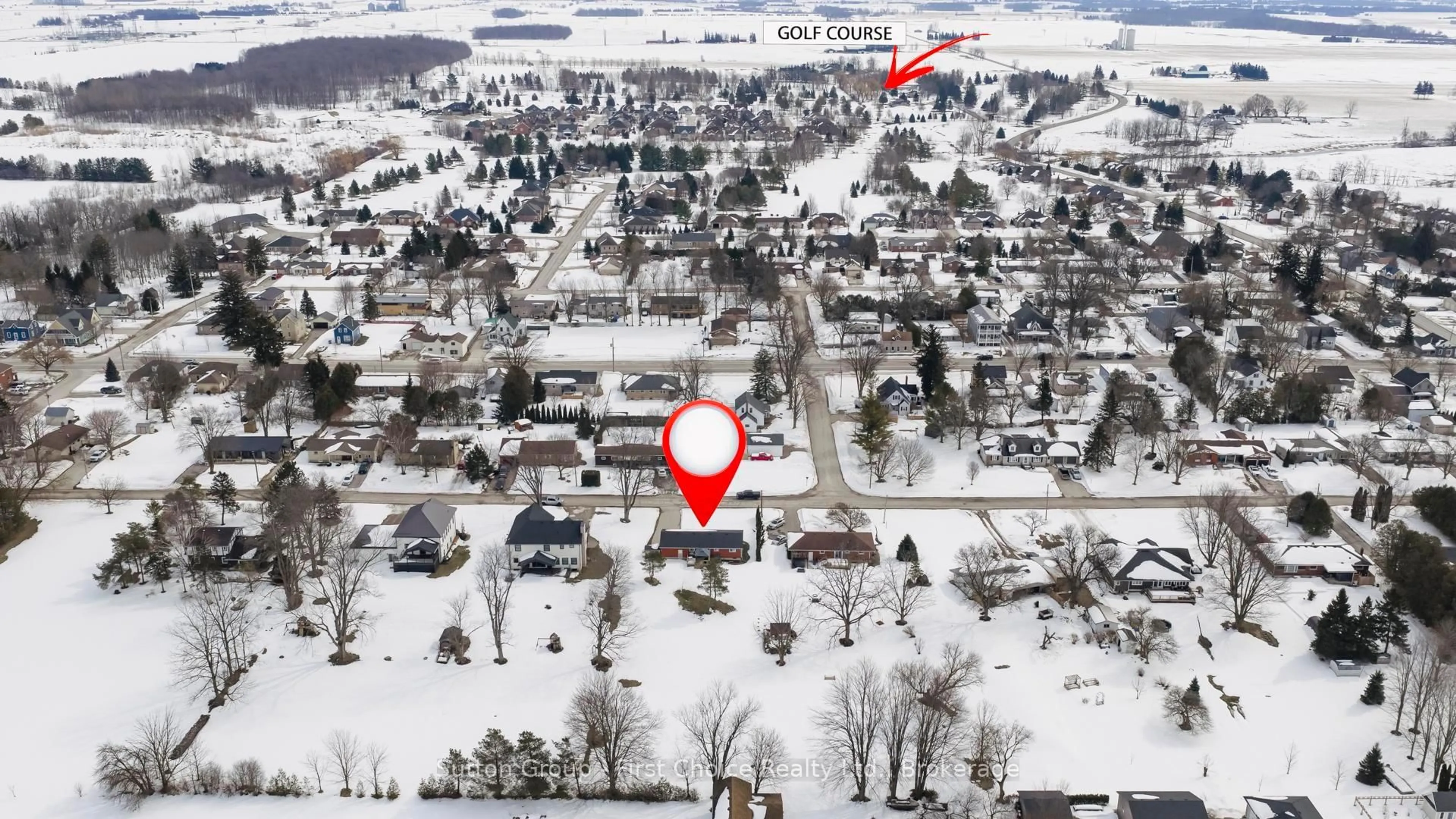 A pic from outside/outdoor area/front of a property/back of a property/a pic from drone, street for 52 Water St, Huron East Ontario N0K 1G0