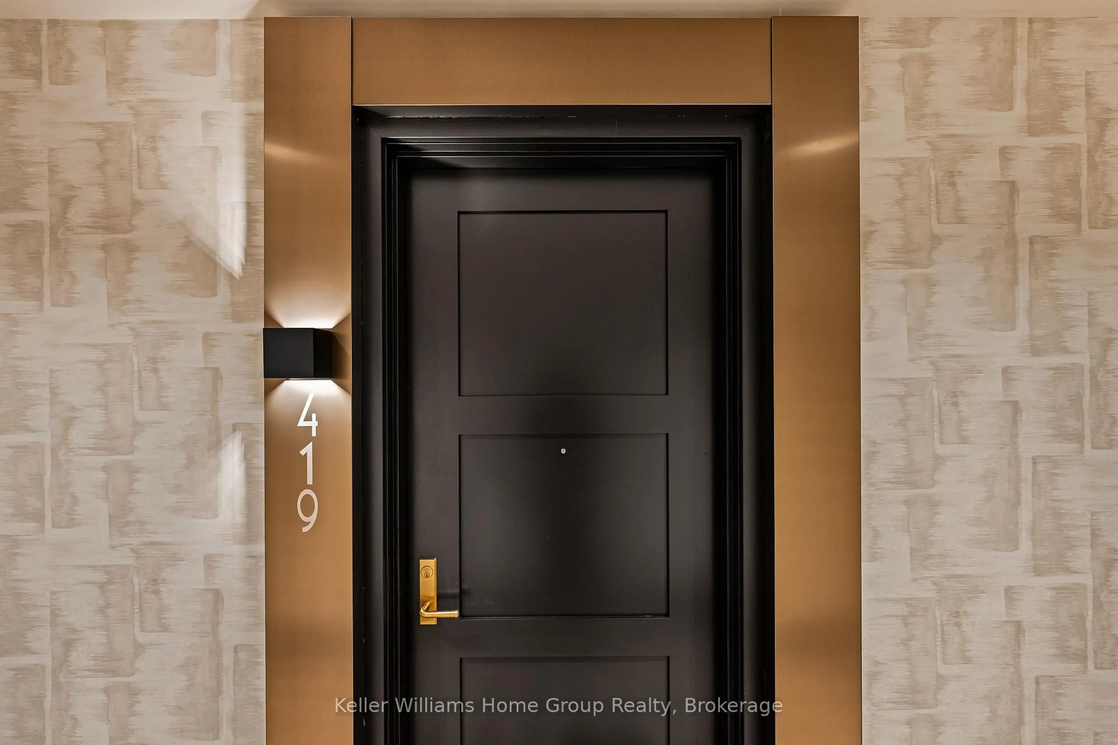 Indoor entryway for 6523 Wellington Road 7 #419, Centre Wellington Ontario N0B 1S0