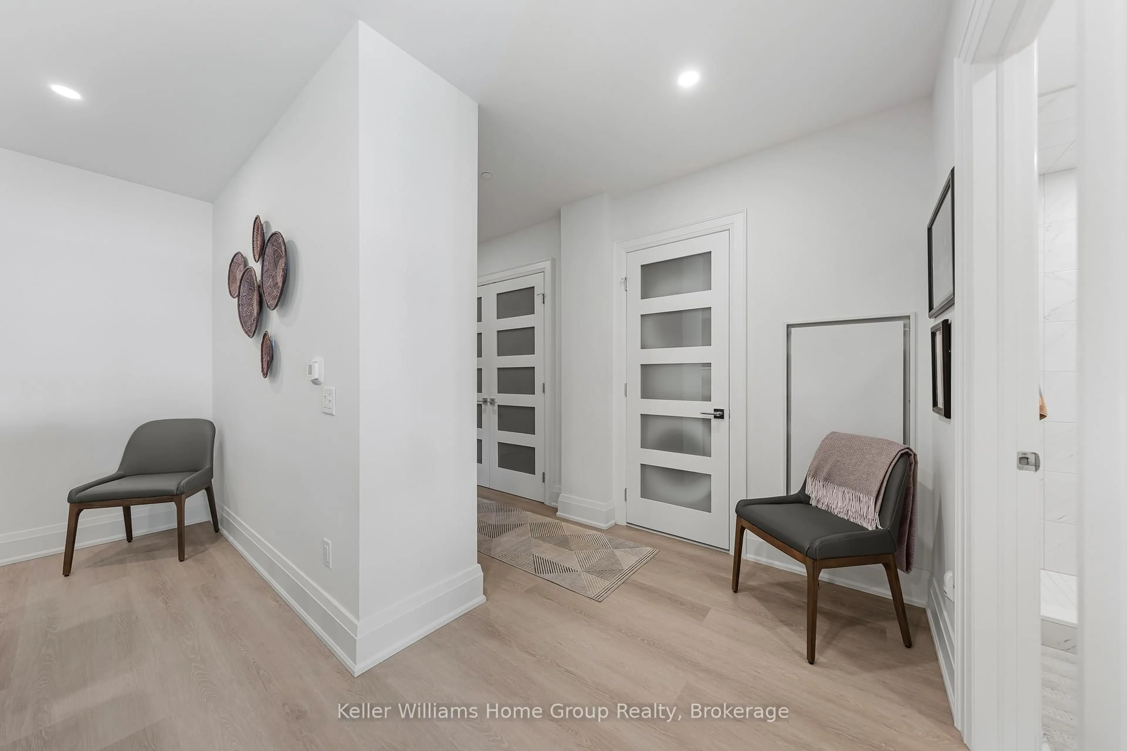 Indoor entryway for 6523 Wellington Road 7 #419, Centre Wellington Ontario N0B 1S0