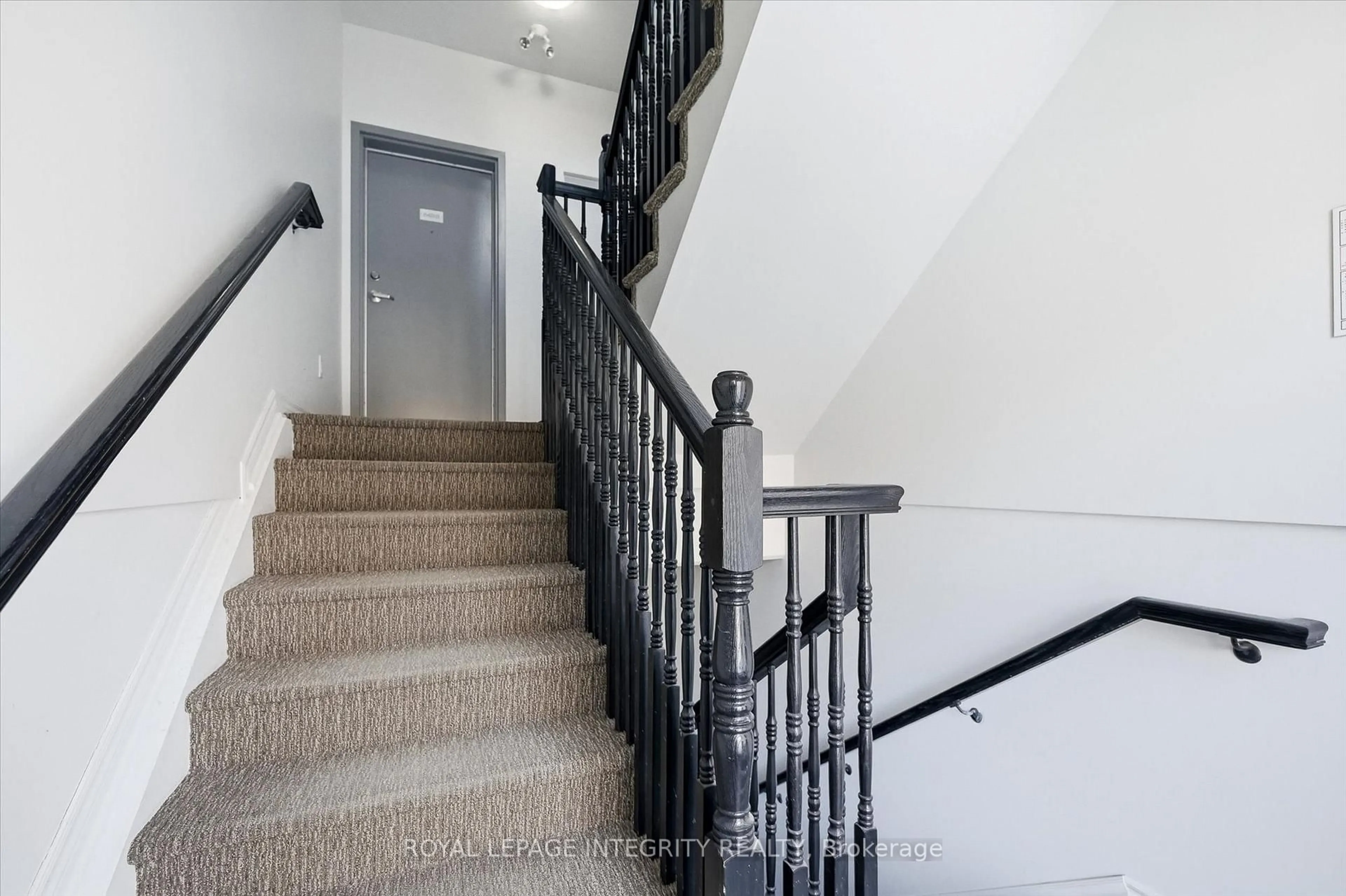 Stairs for 849 Blackcomb Private #C, Ottawa Ontario K1G 4E4