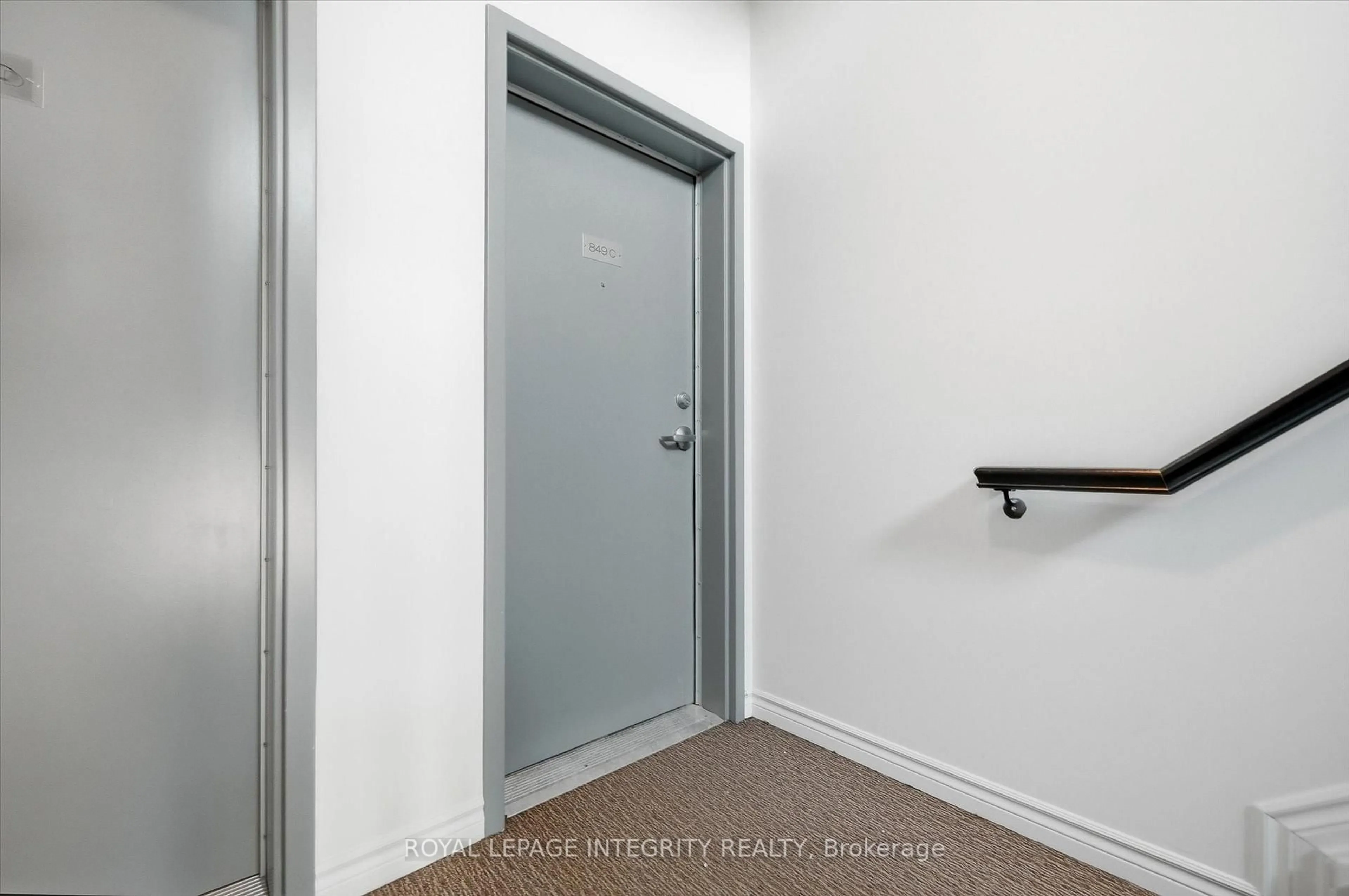 Unknown for 849 Blackcomb Private #C, Ottawa Ontario K1G 4E4