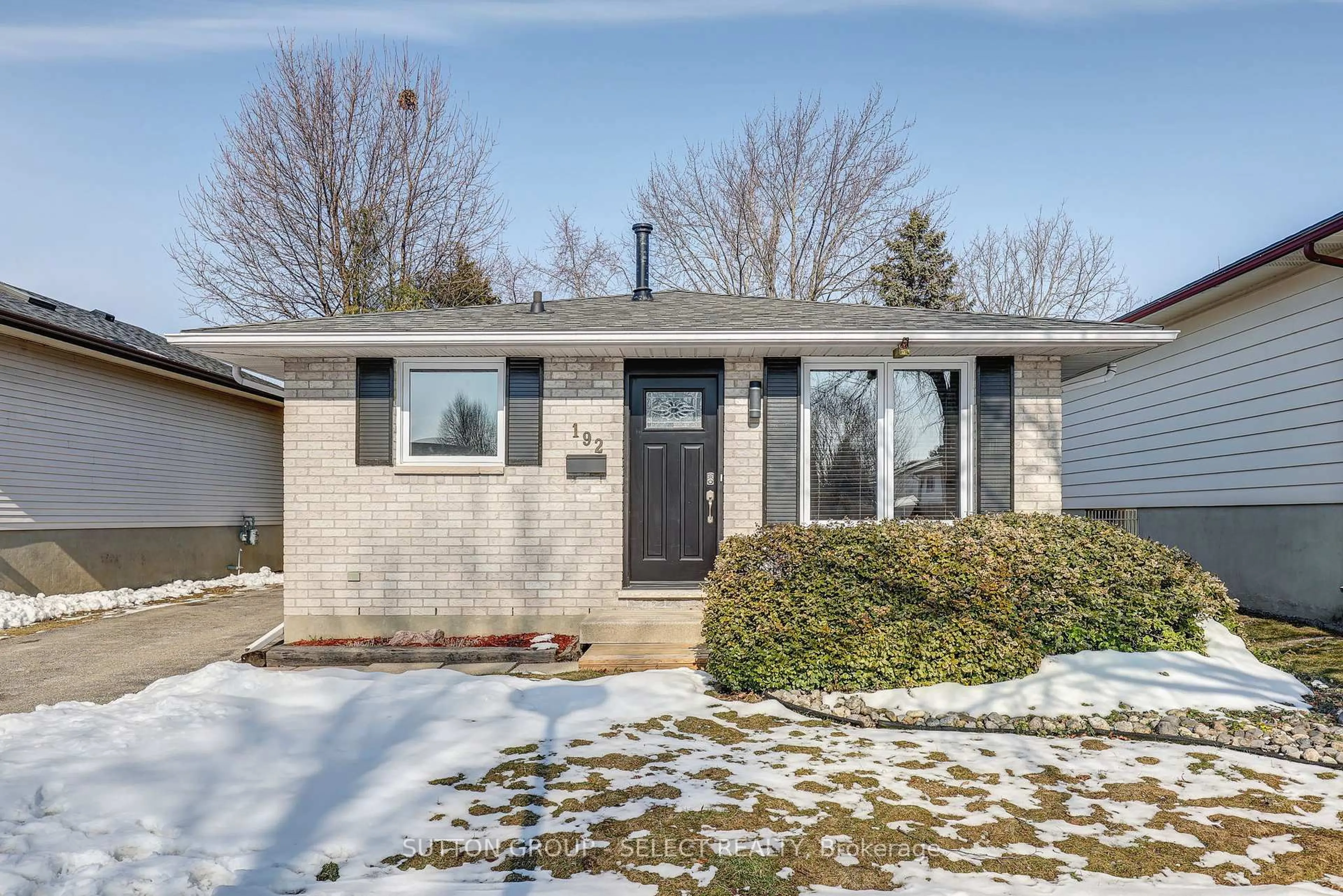 Unknown for 192 Ardsley Cres, London North Ontario N6G 3W7