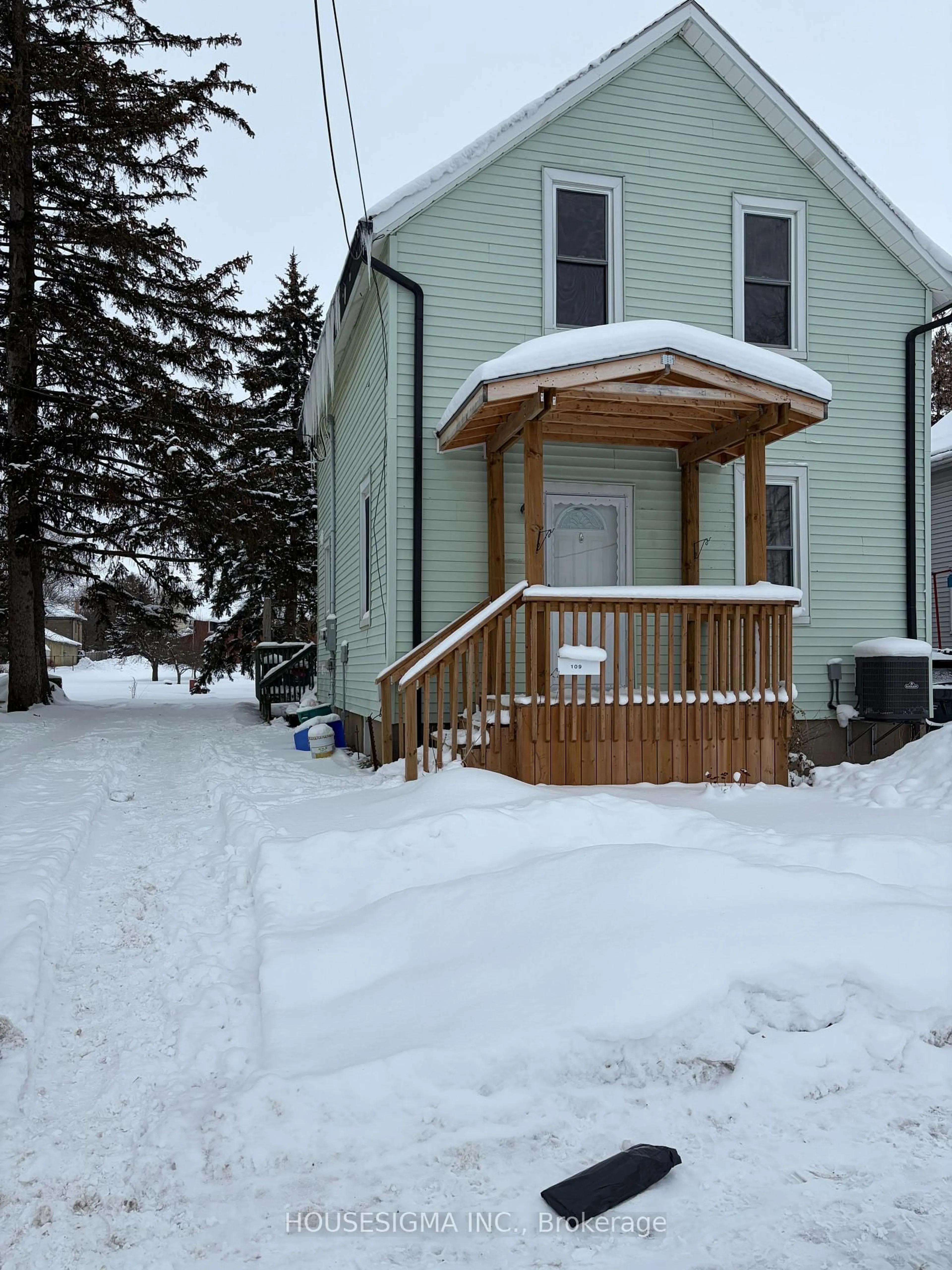 Unknown for 109 John St, East Zorra-Tavistock Ontario N0B 2R0