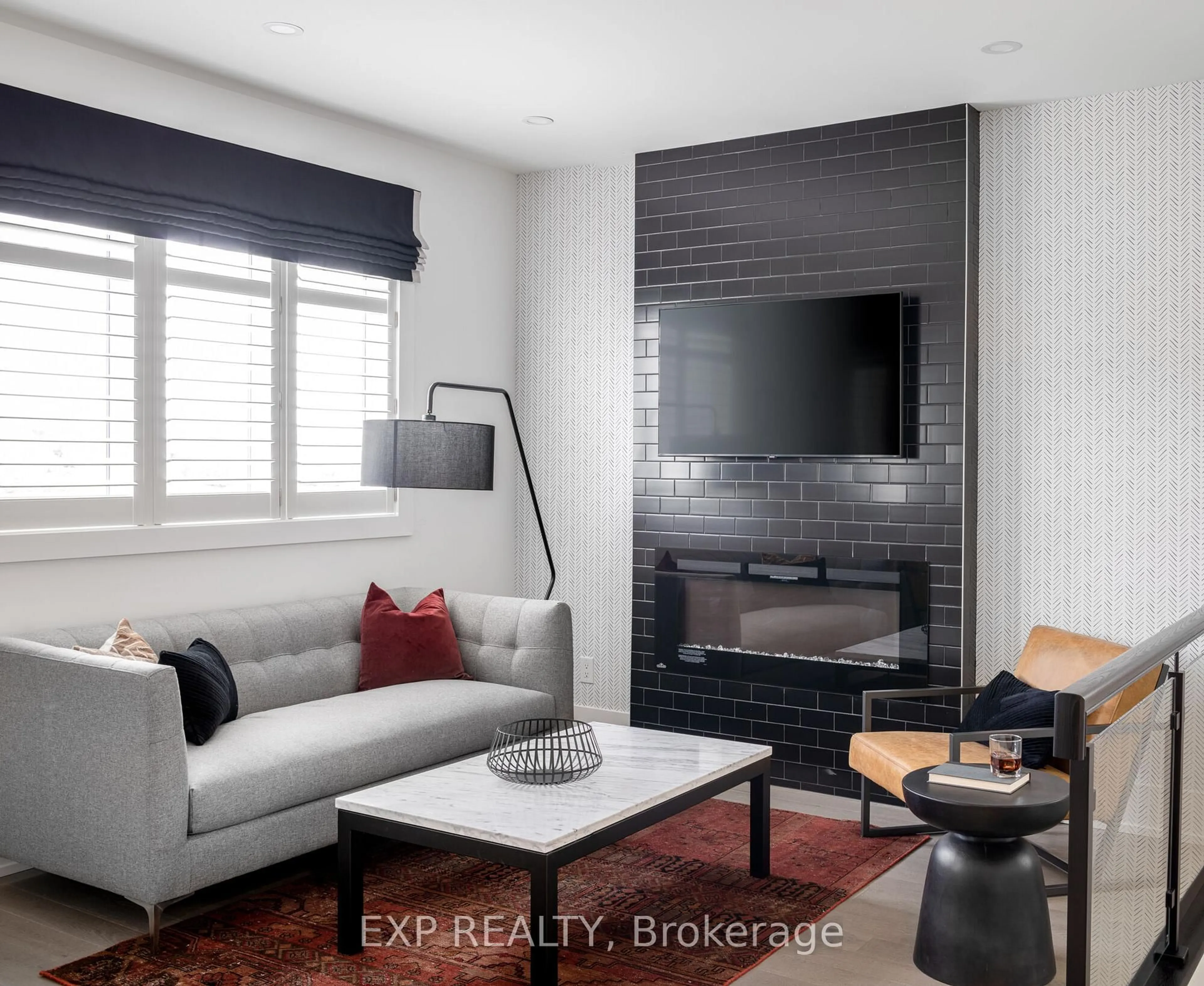 Living room with furniture, unknown for 1091 Charolais Pl, Richmond Ontario K0A 2Z0