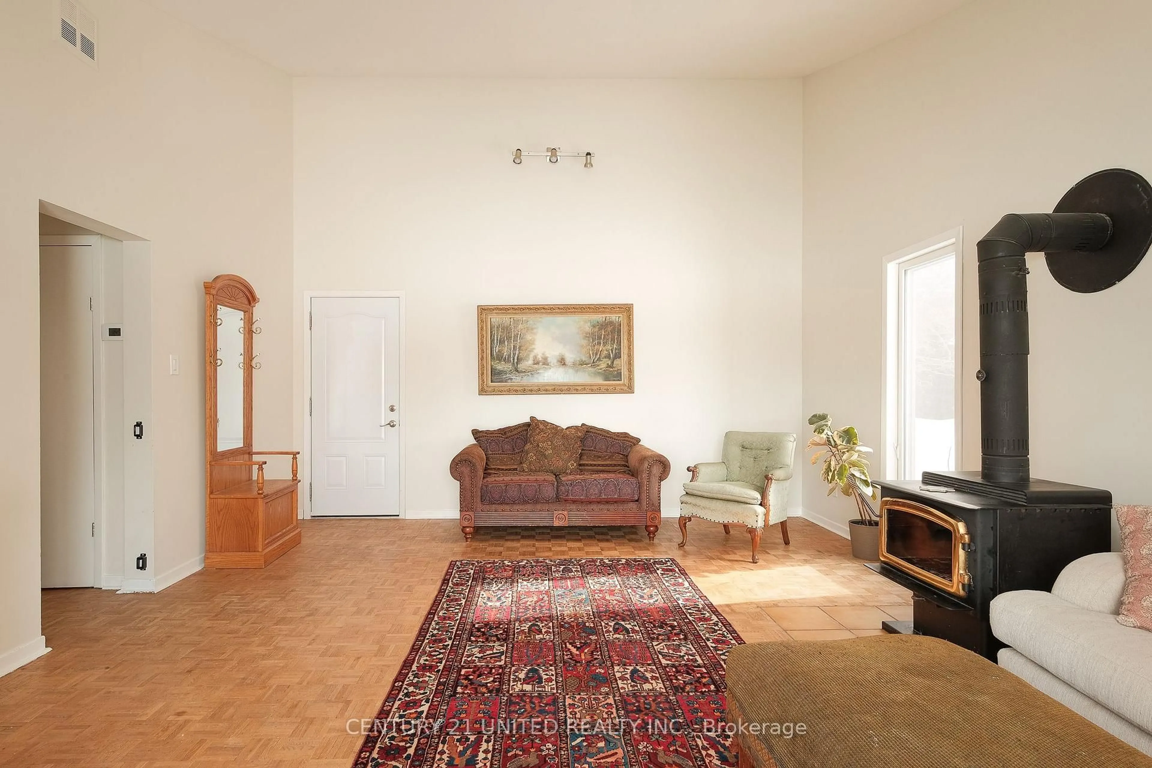 Living room with furniture, unknown for 228 County Road 28, Cavan Monaghan Ontario K0L 1B0