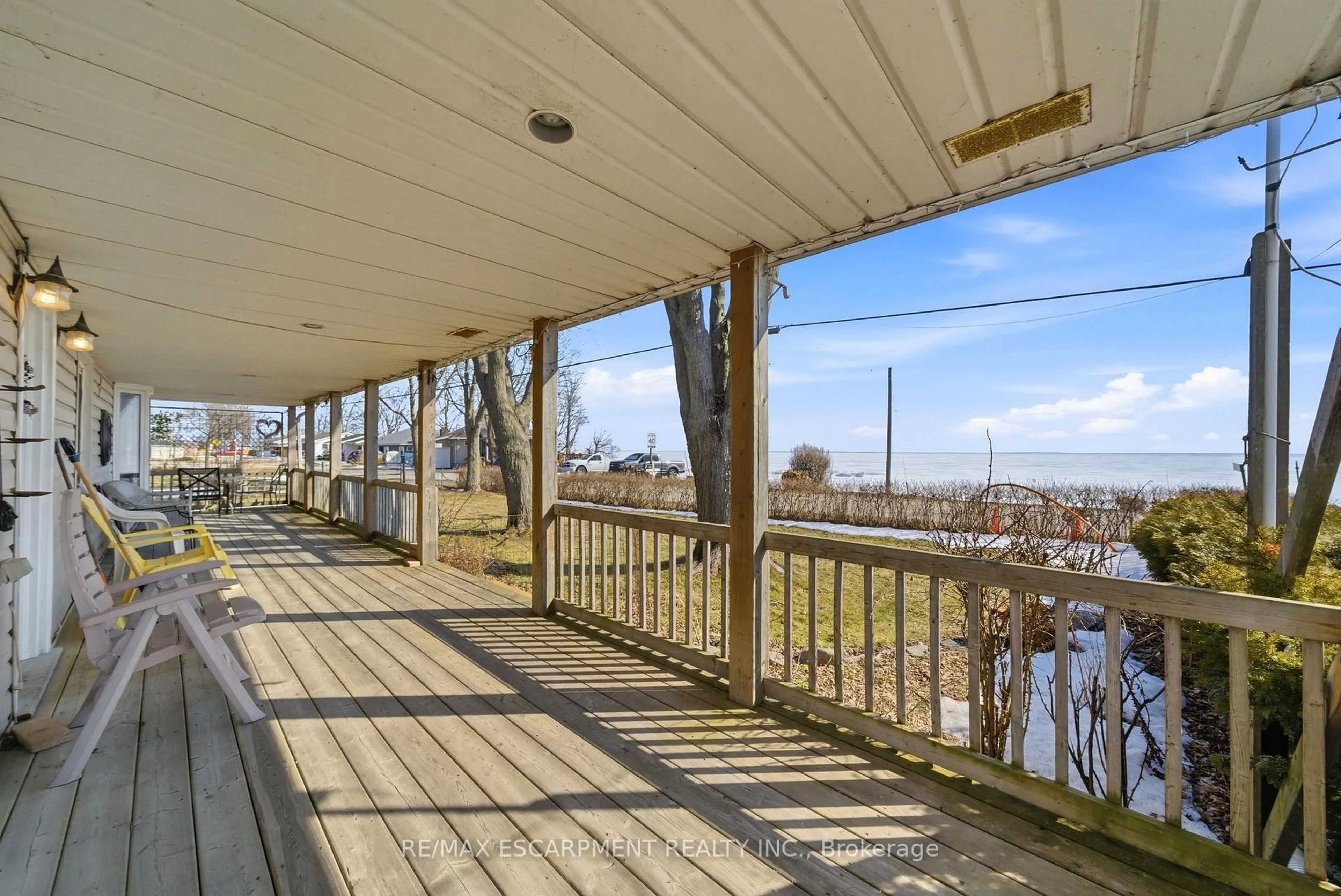 Patio, water/lake/river/ocean view for 153 Blue Water Pkwy, Haldimand Ontario N0A 1P0