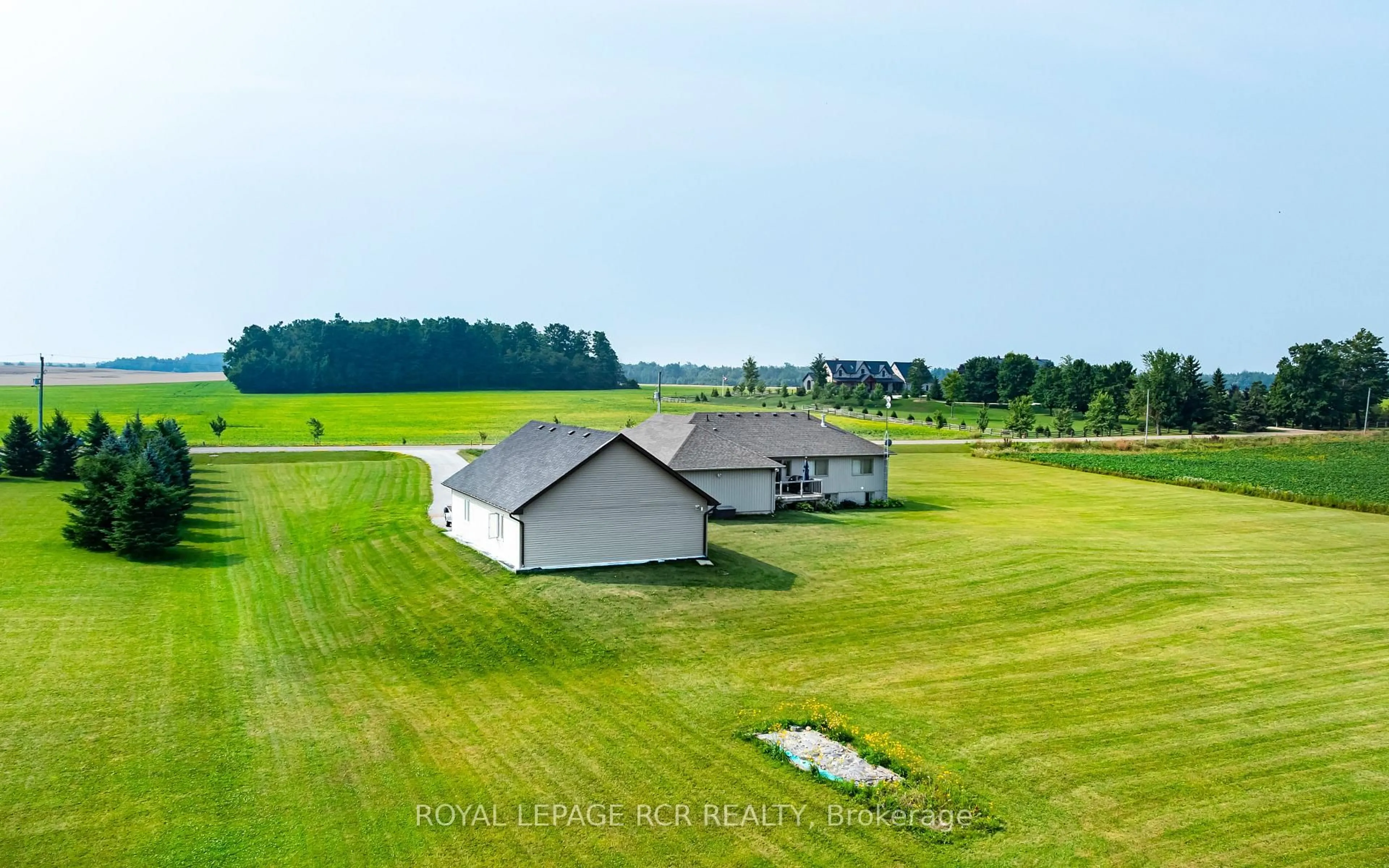A pic from outside/outdoor area/front of a property/back of a property/a pic from drone, water/lake/river/ocean view for 485201 30th Sdrd, Amaranth Ontario L9V 1N7