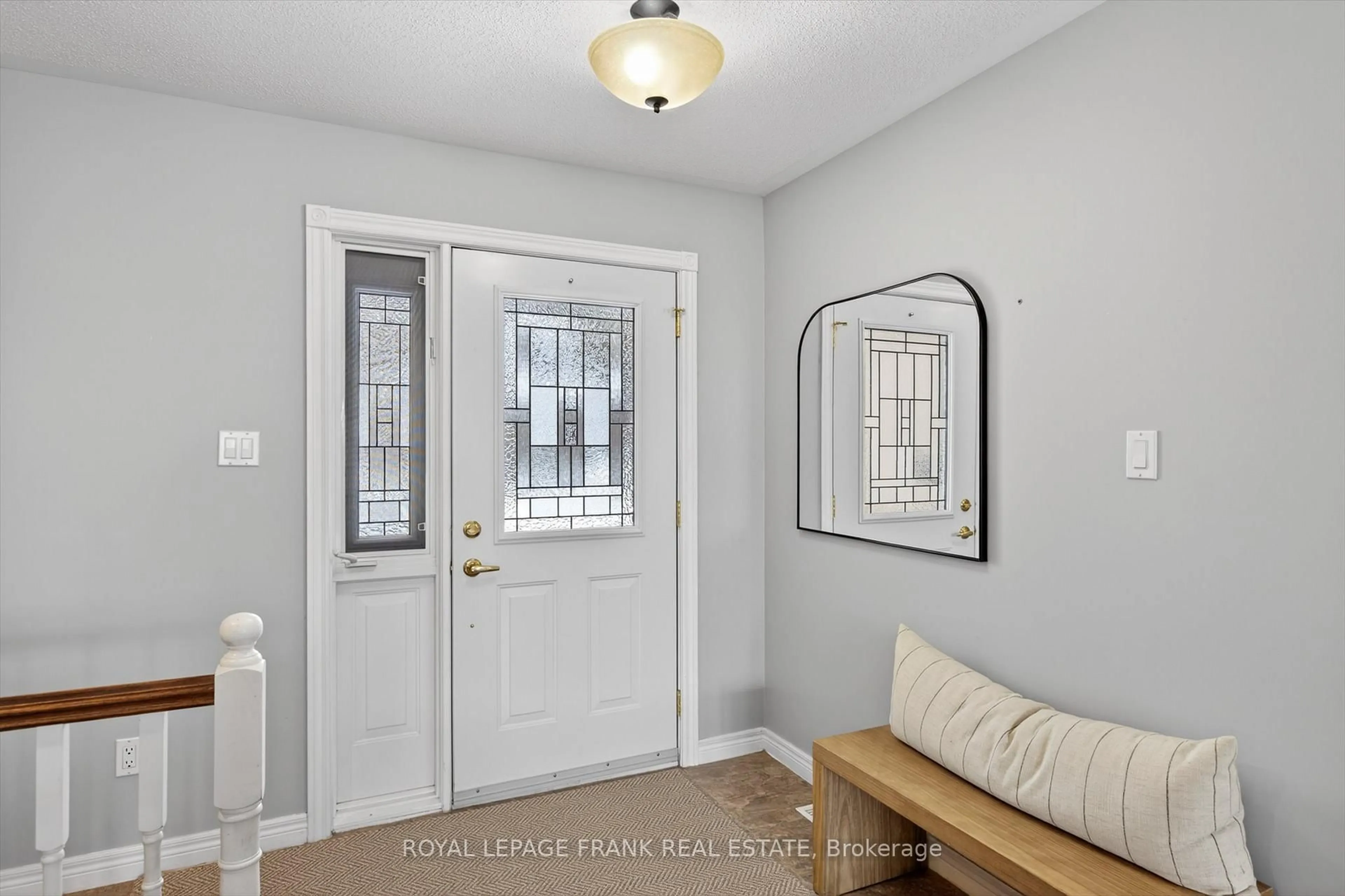 Indoor entryway for 1742 Ravenwood Dr #503, Peterborough Ontario K9K 2R6