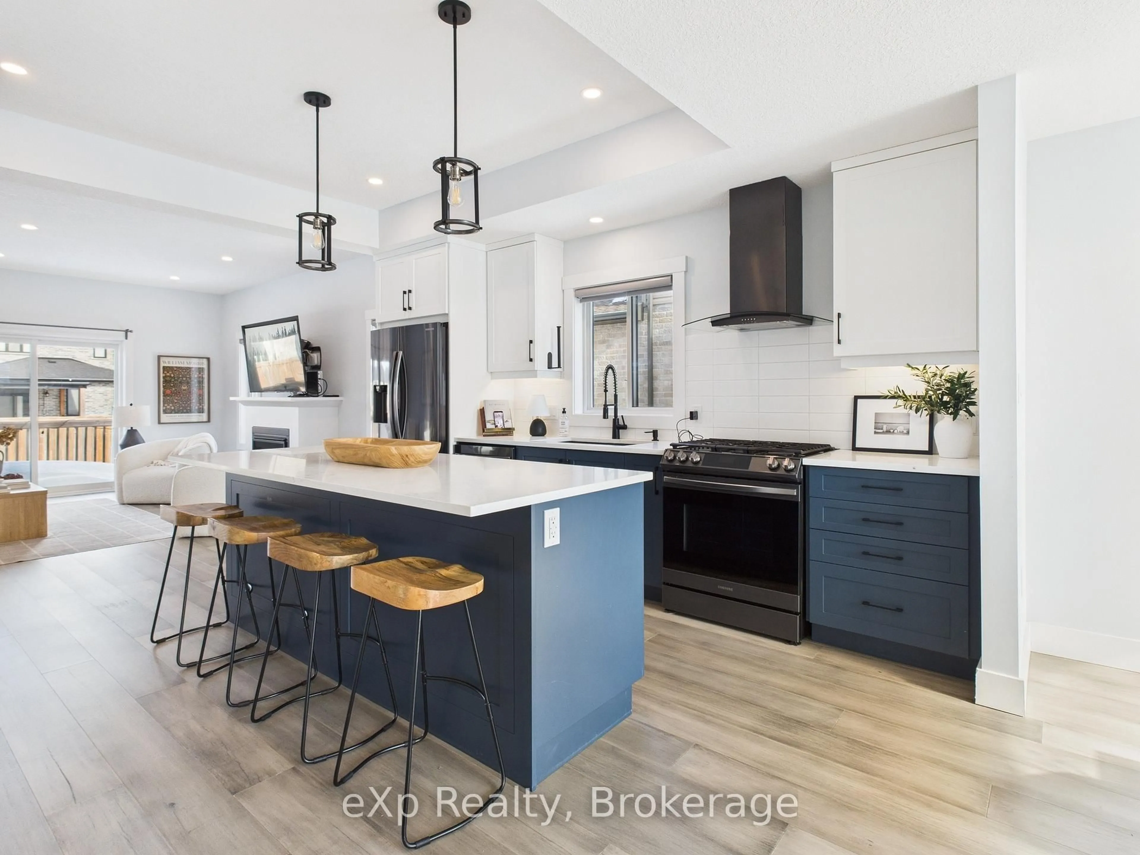 Open concept kitchen, unknown for 383 Northport Dr, Saugeen Shores Ontario N0H 2C8