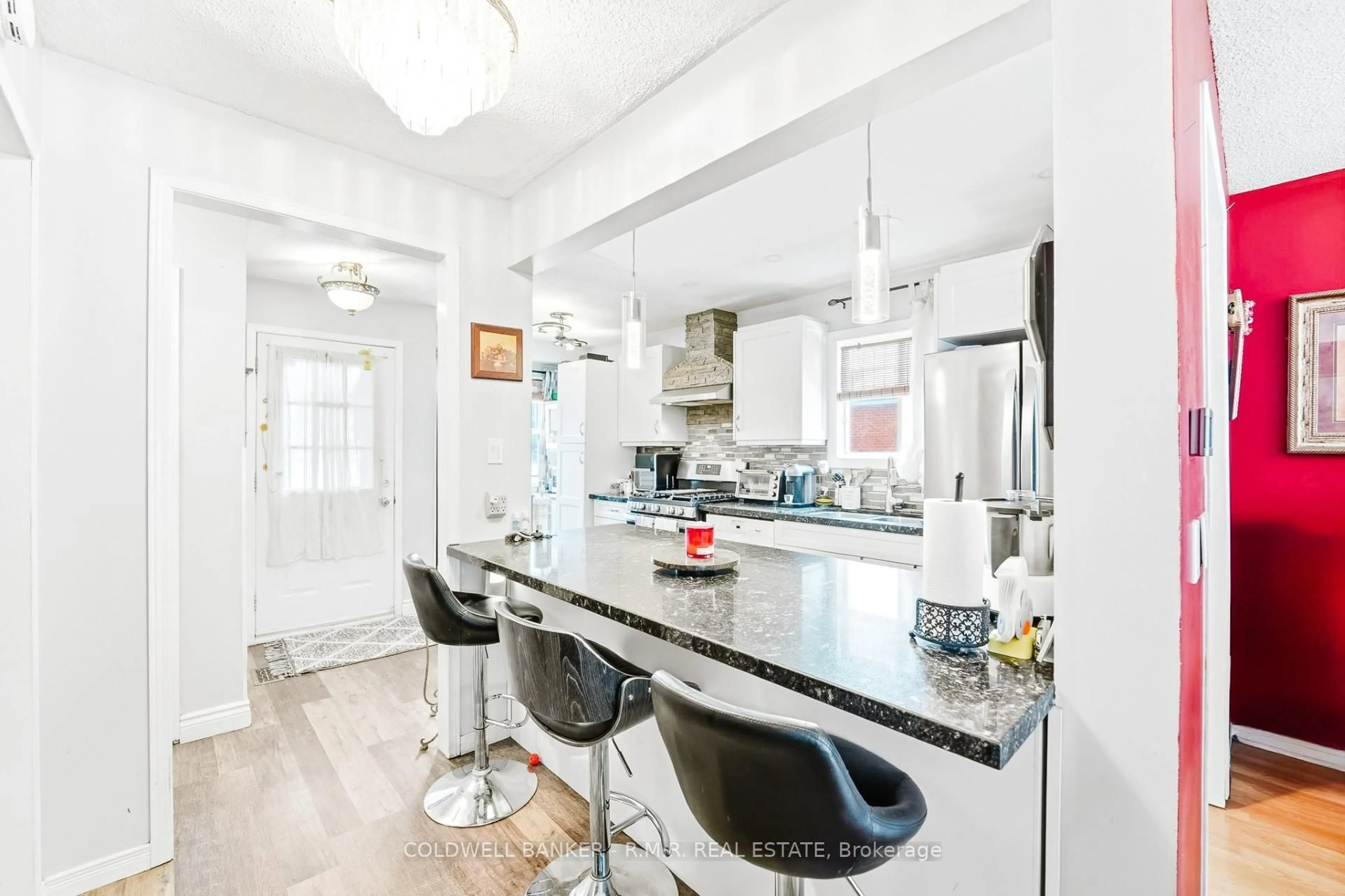 Open concept kitchen, ceramic/tile floor for 169 Sutherland Cres, Cobourg Ontario K9A 5L2