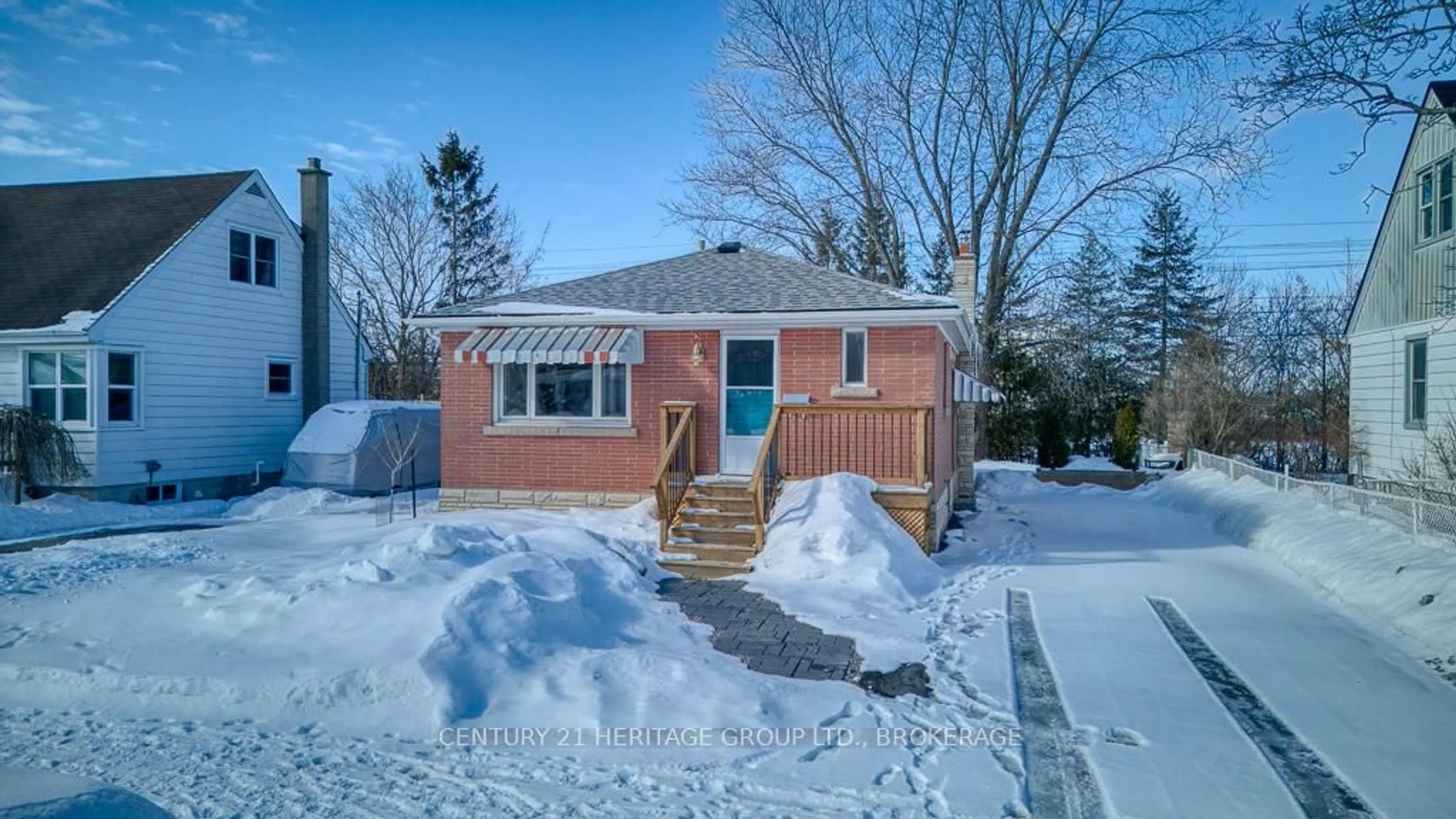 Home with brick exterior material, street for 68 Brant Ave, Kingston Ontario K7K 4V1