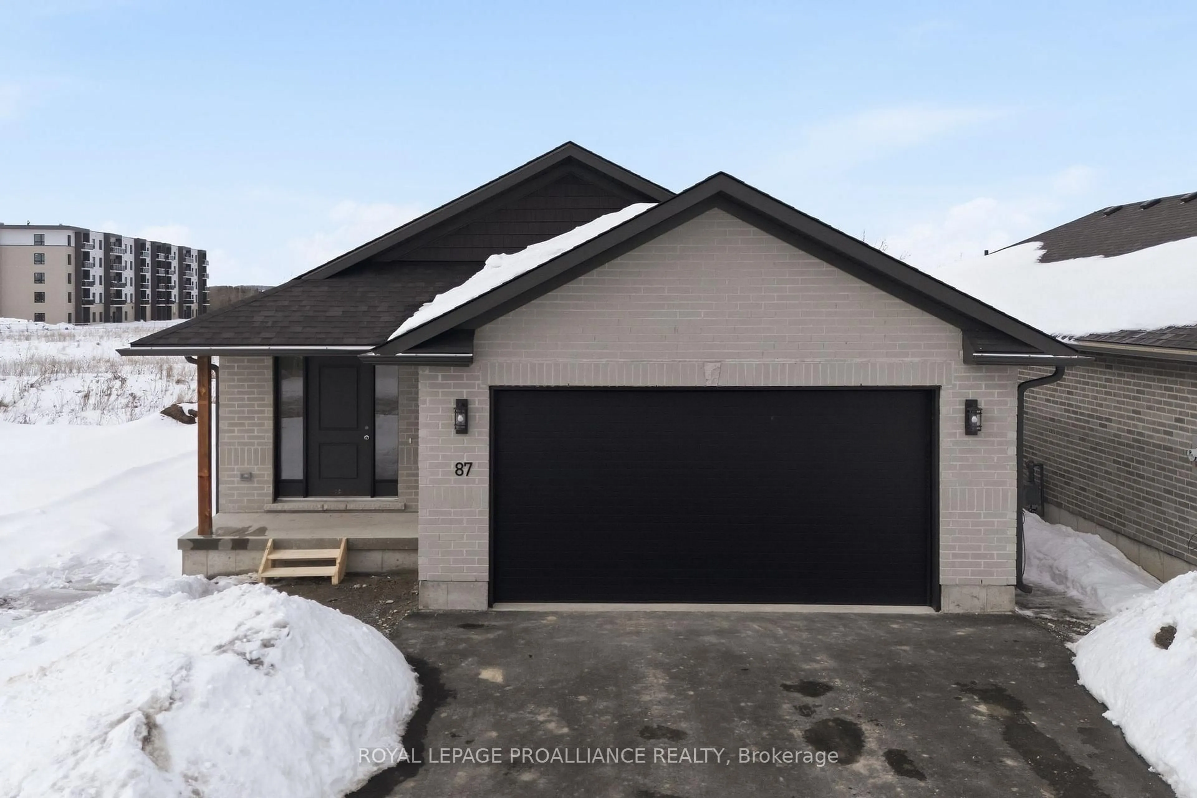 Unknown for 87 Hastings Park Dr, Belleville Ontario K8P 0J1