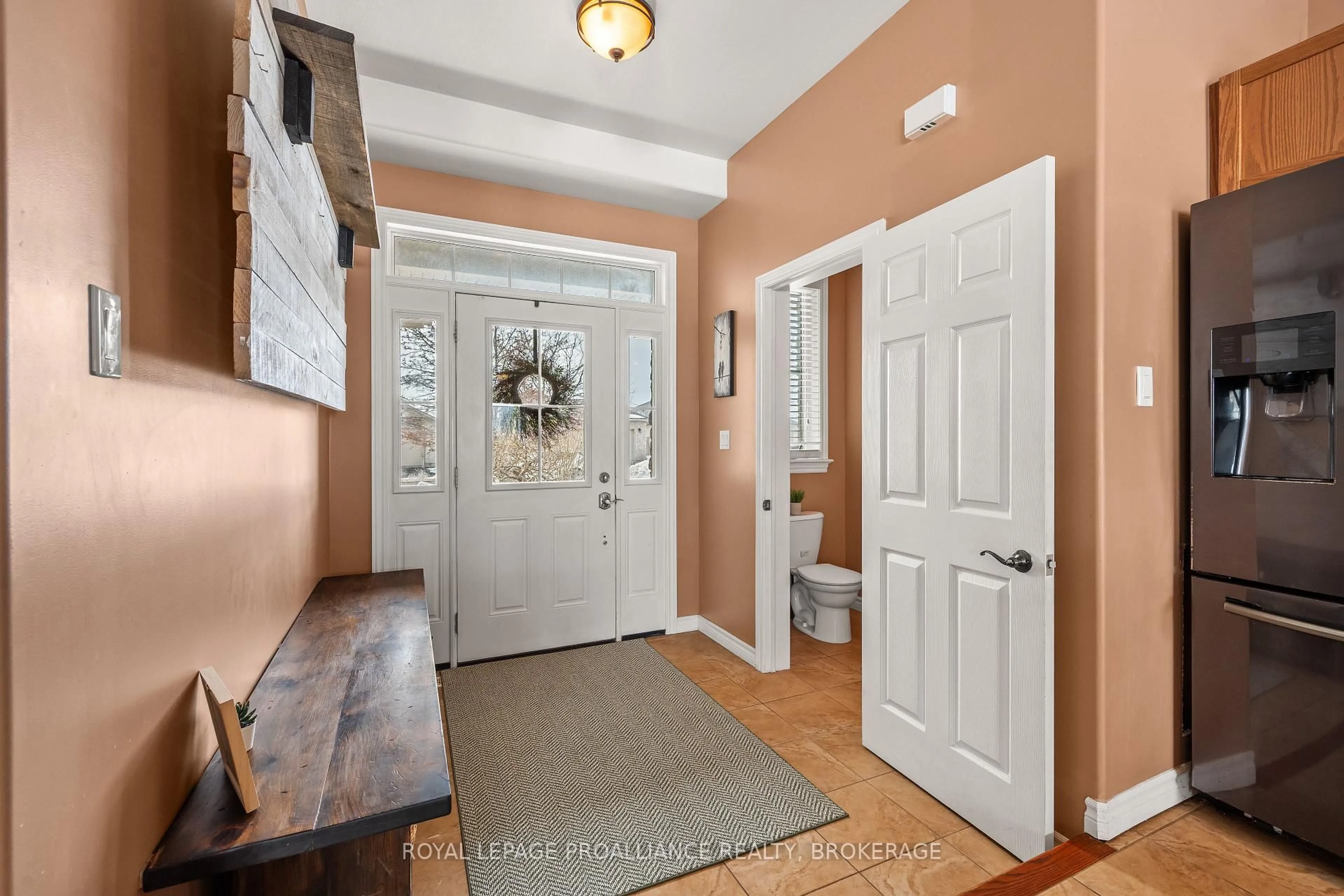 Indoor entryway for 121 Blakely St, Loyalist Ontario K7N 0A3