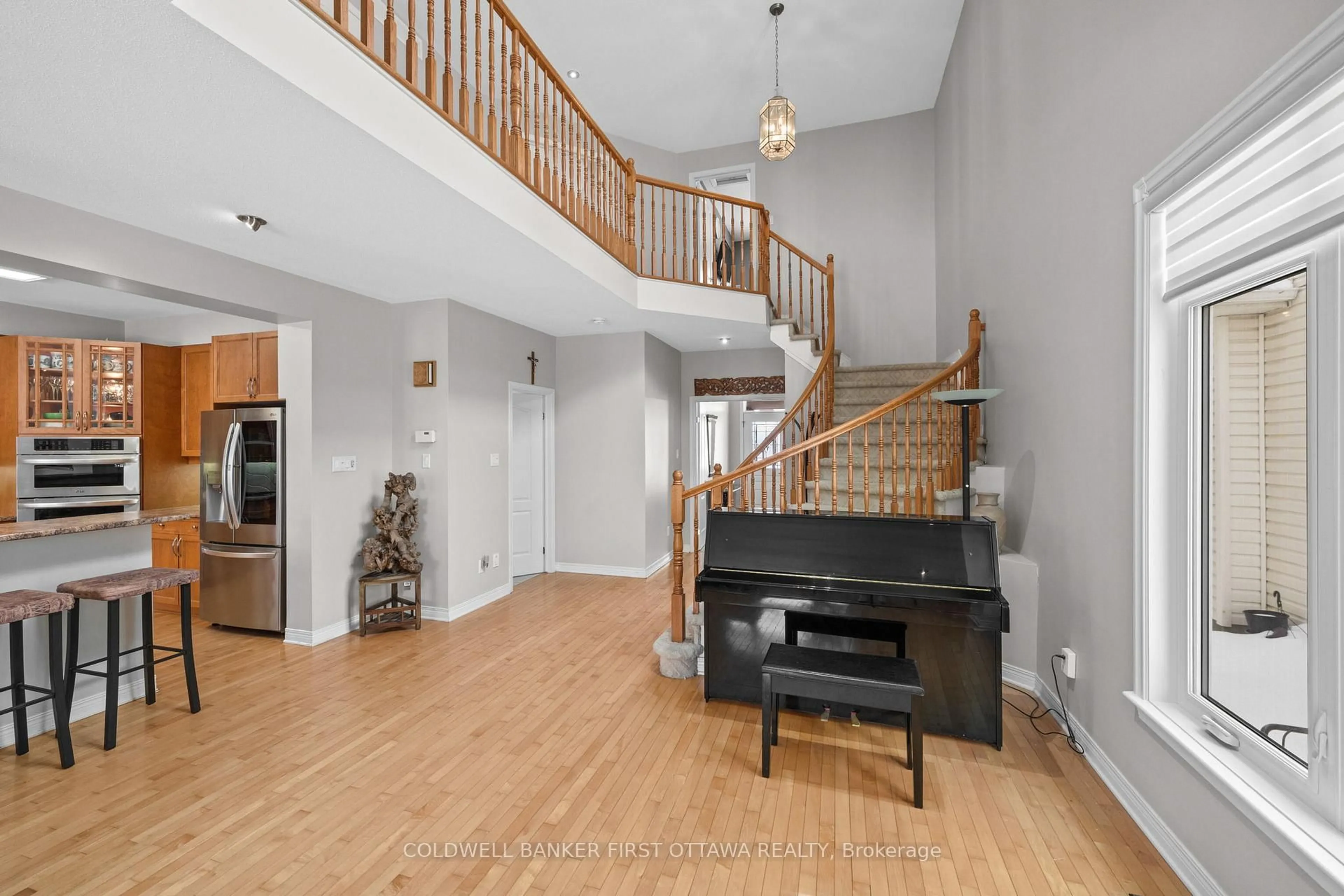 Unknown for 6A ROSETTA Ave, Ottawa Ontario K2G 6T5