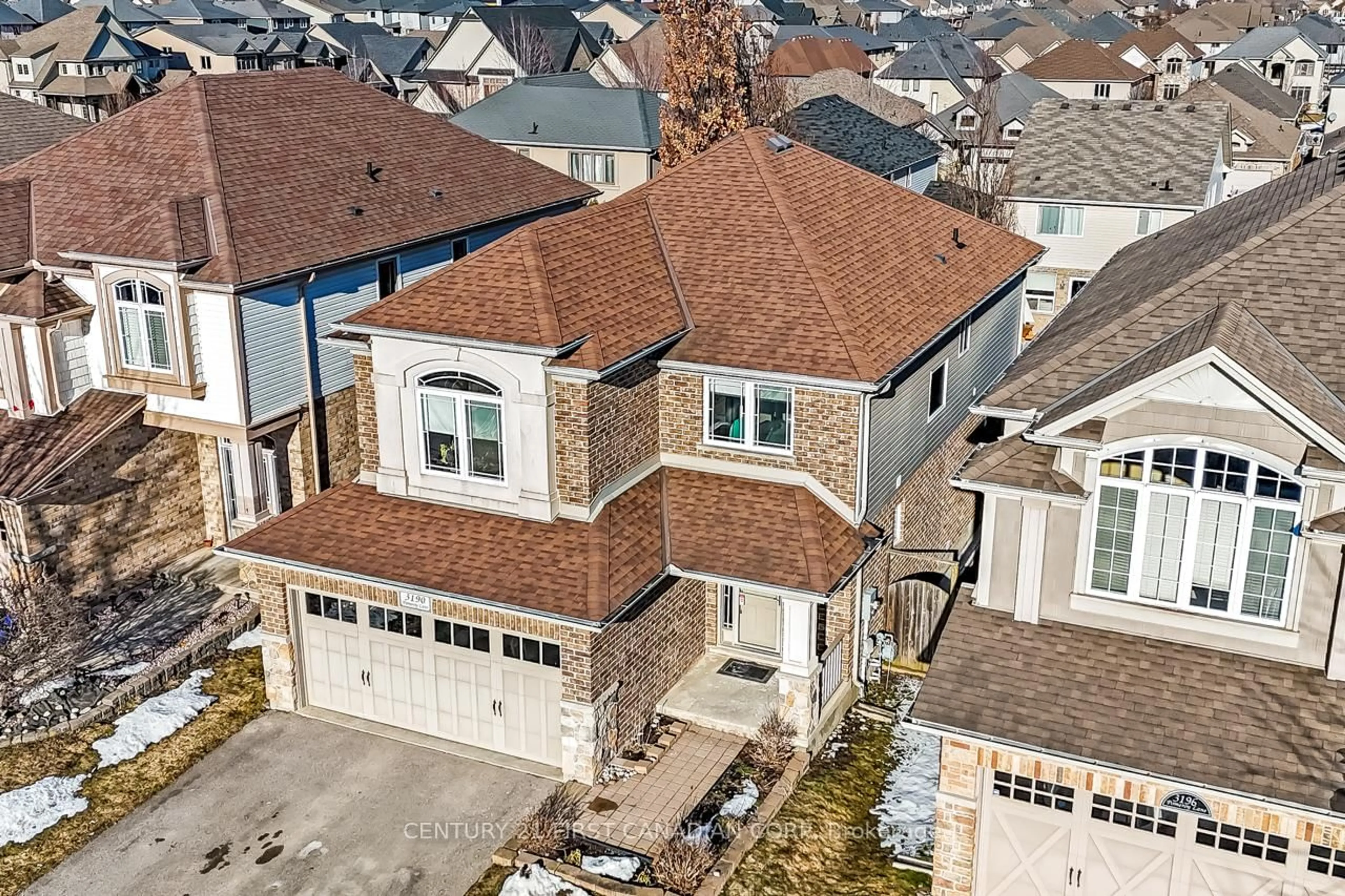 A pic from outside/outdoor area/front of a property/back of a property/a pic from drone, street for 3190 Pomeroy Lane, London South Ontario N6P 1V7