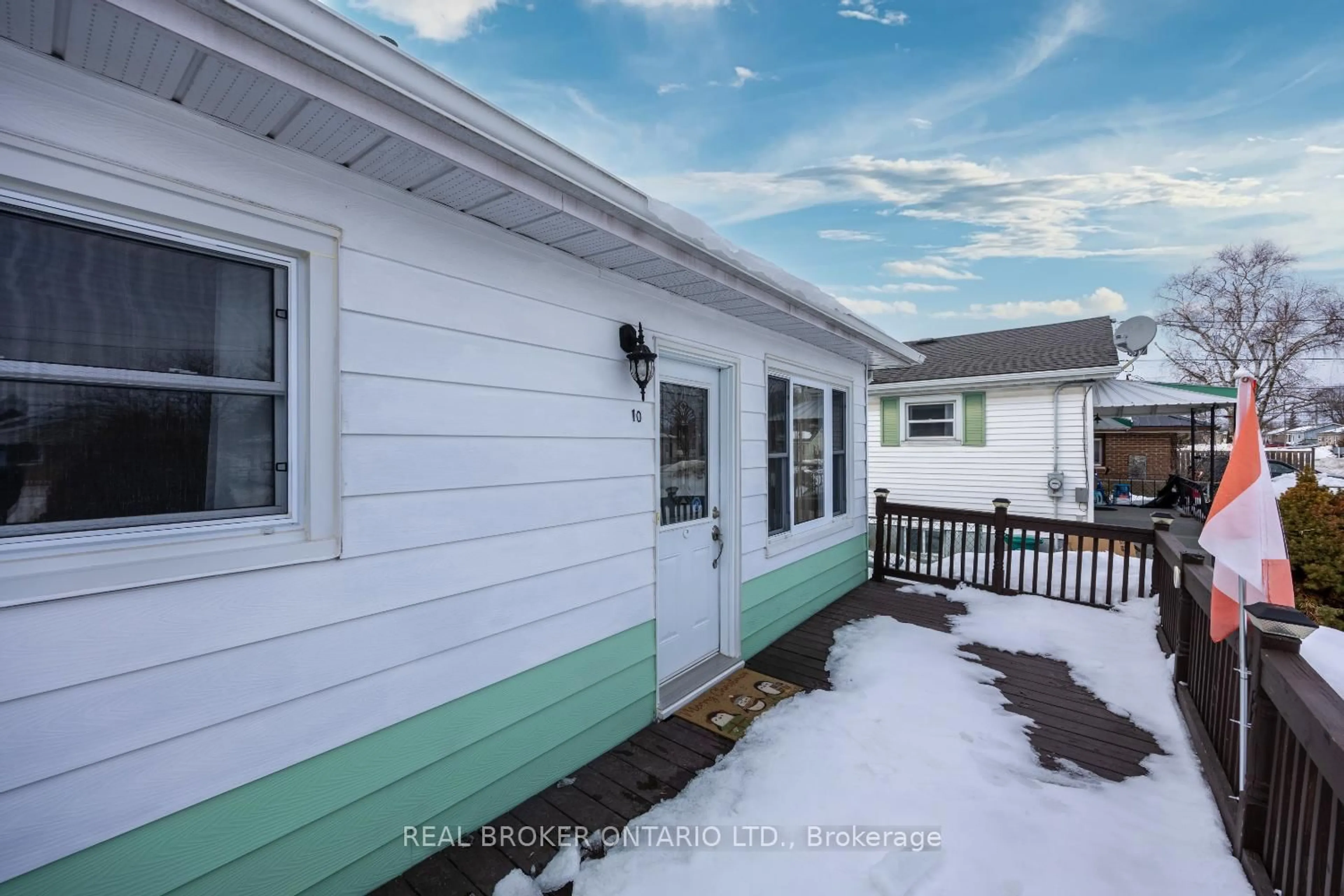 Home with vinyl exterior material, street for 10 Elizabeth Ave, Quinte West Ontario K8V 2P9