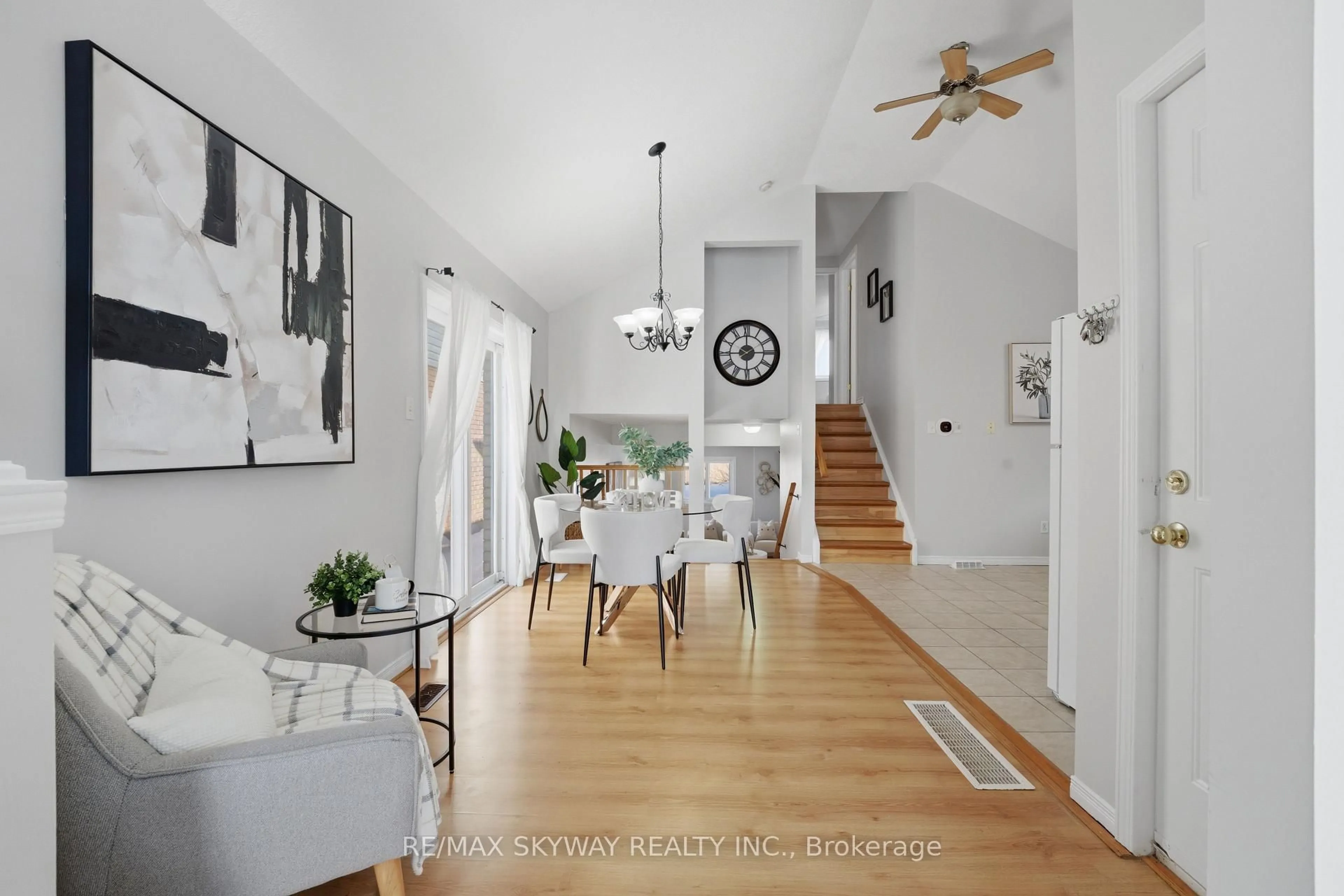 Dining room, unknown for 109 Green Gate Blvd, Cambridge Ontario N1T 2E2