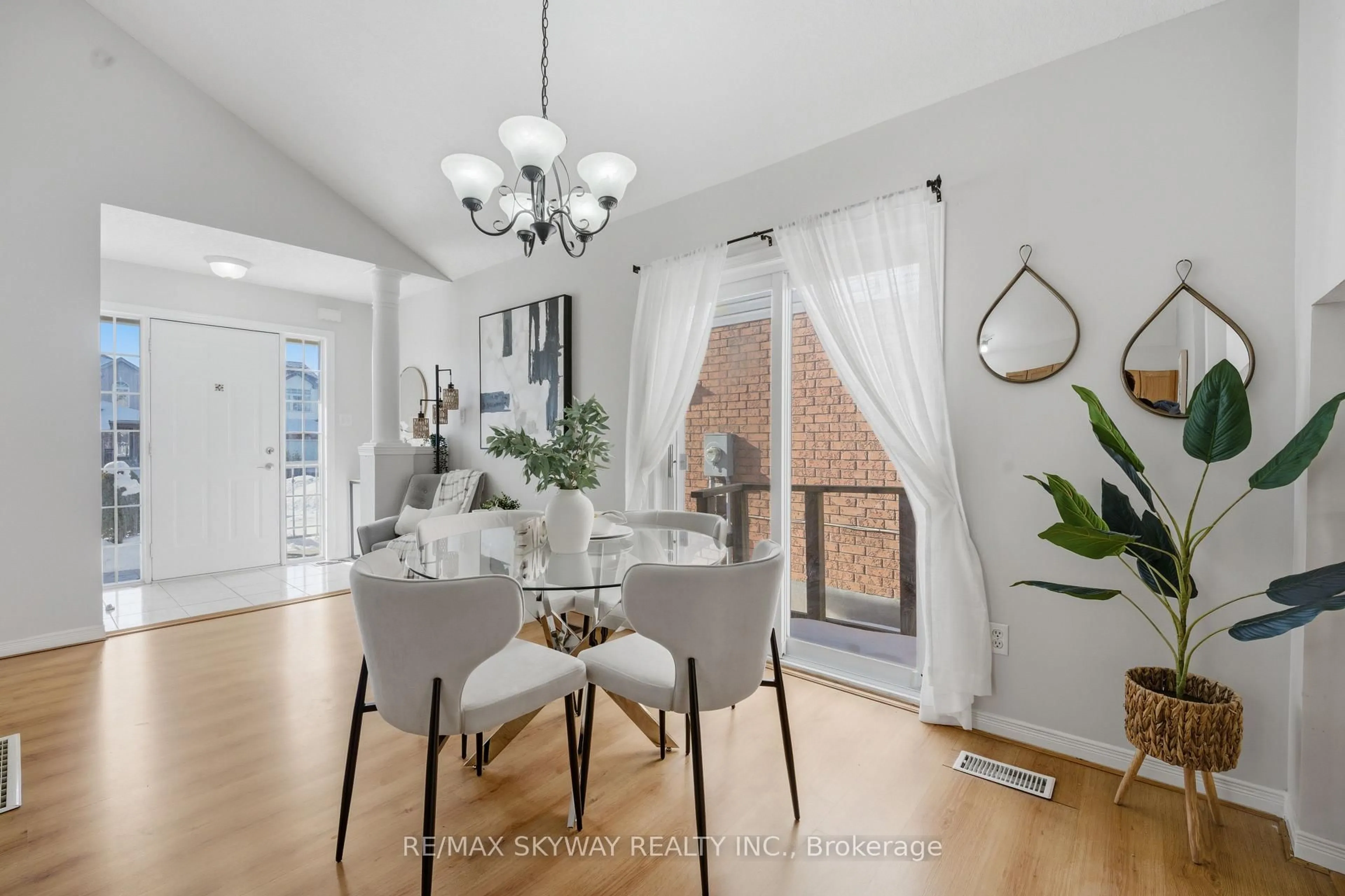 Dining room, unknown for 109 Green Gate Blvd, Cambridge Ontario N1T 2E2